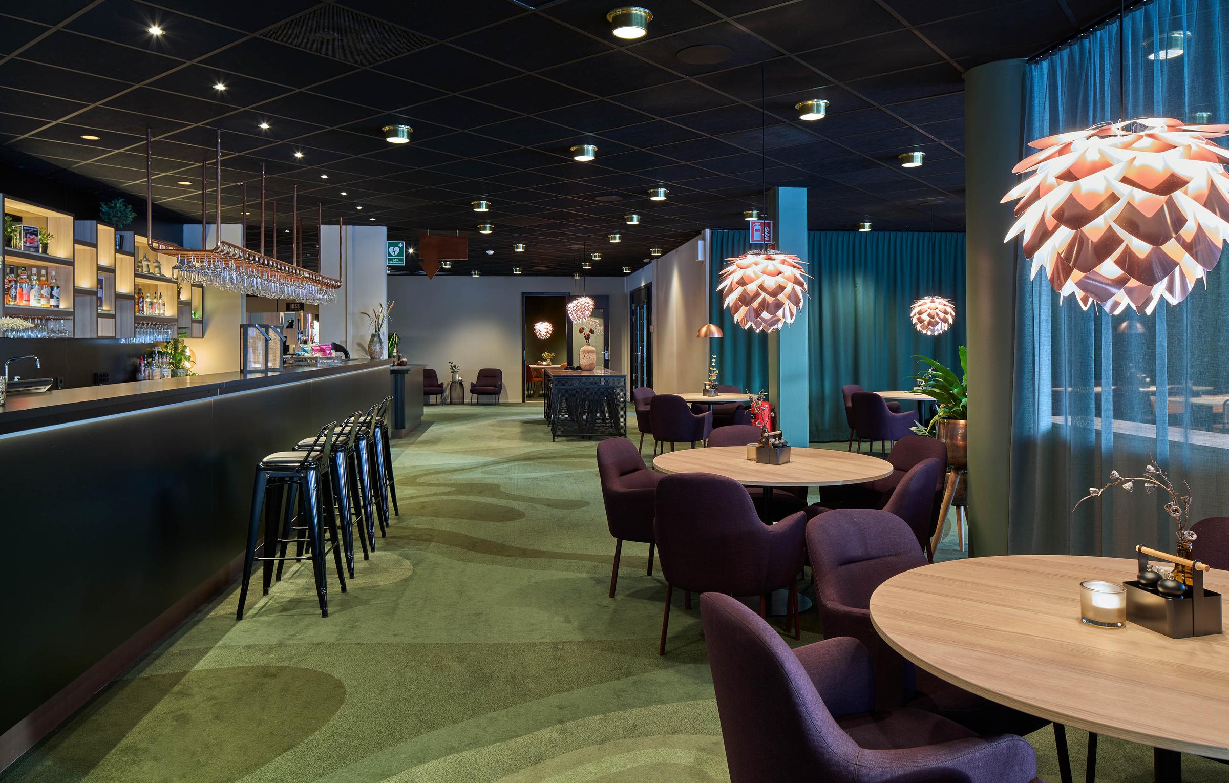 restaurant and bar at scandic bollnas