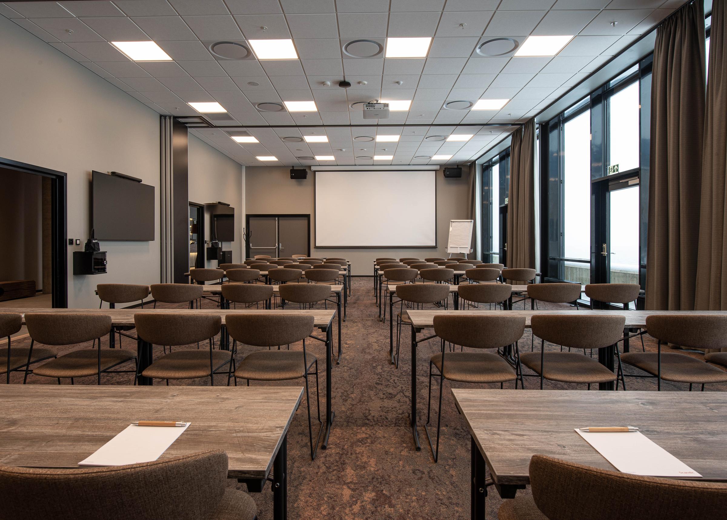 meeting room at scandic sortland