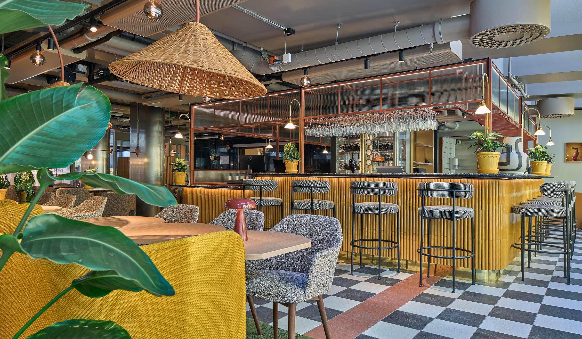 bar and restaurant at scandic wallin in stockholm