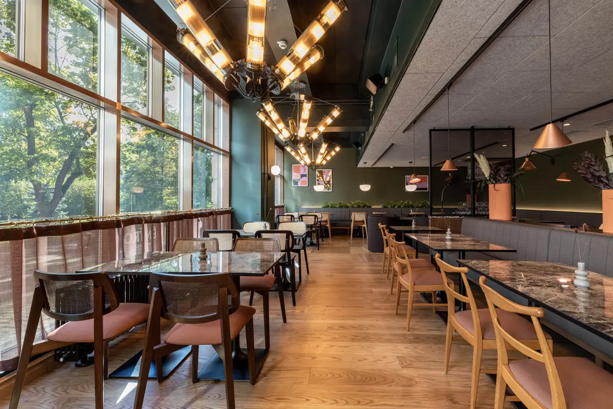 Trattoria Il Centro restaurant's interior.