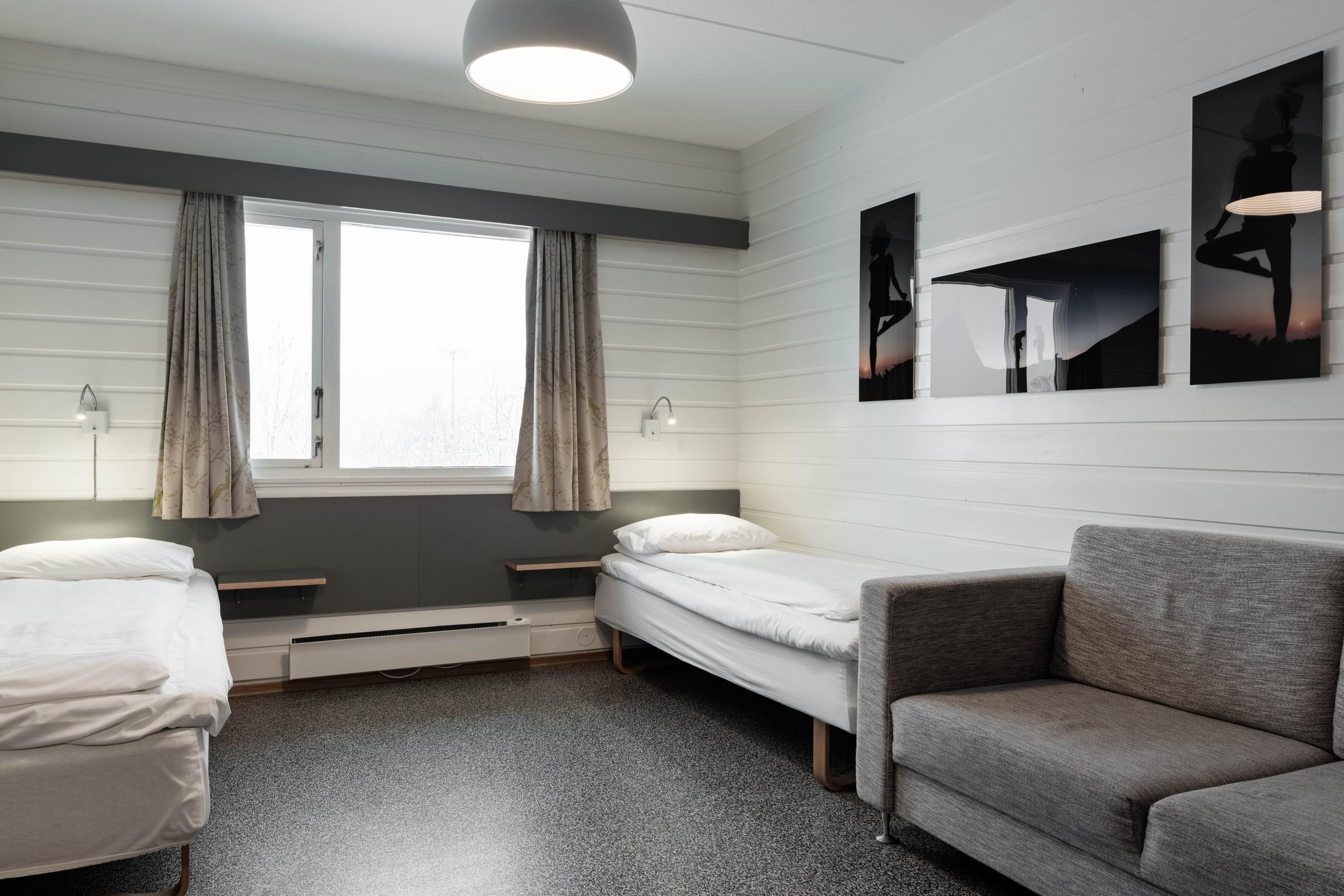 twin room at scandic olympiatoppen in oslo