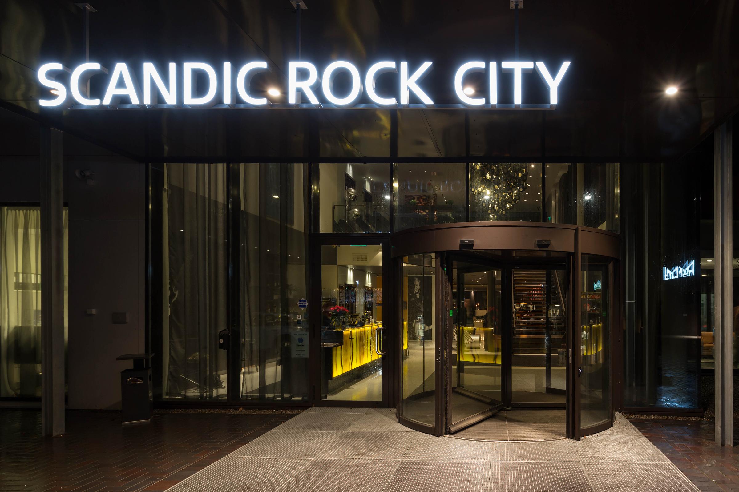 Fasade og hovedinngang, Scandic Rock City