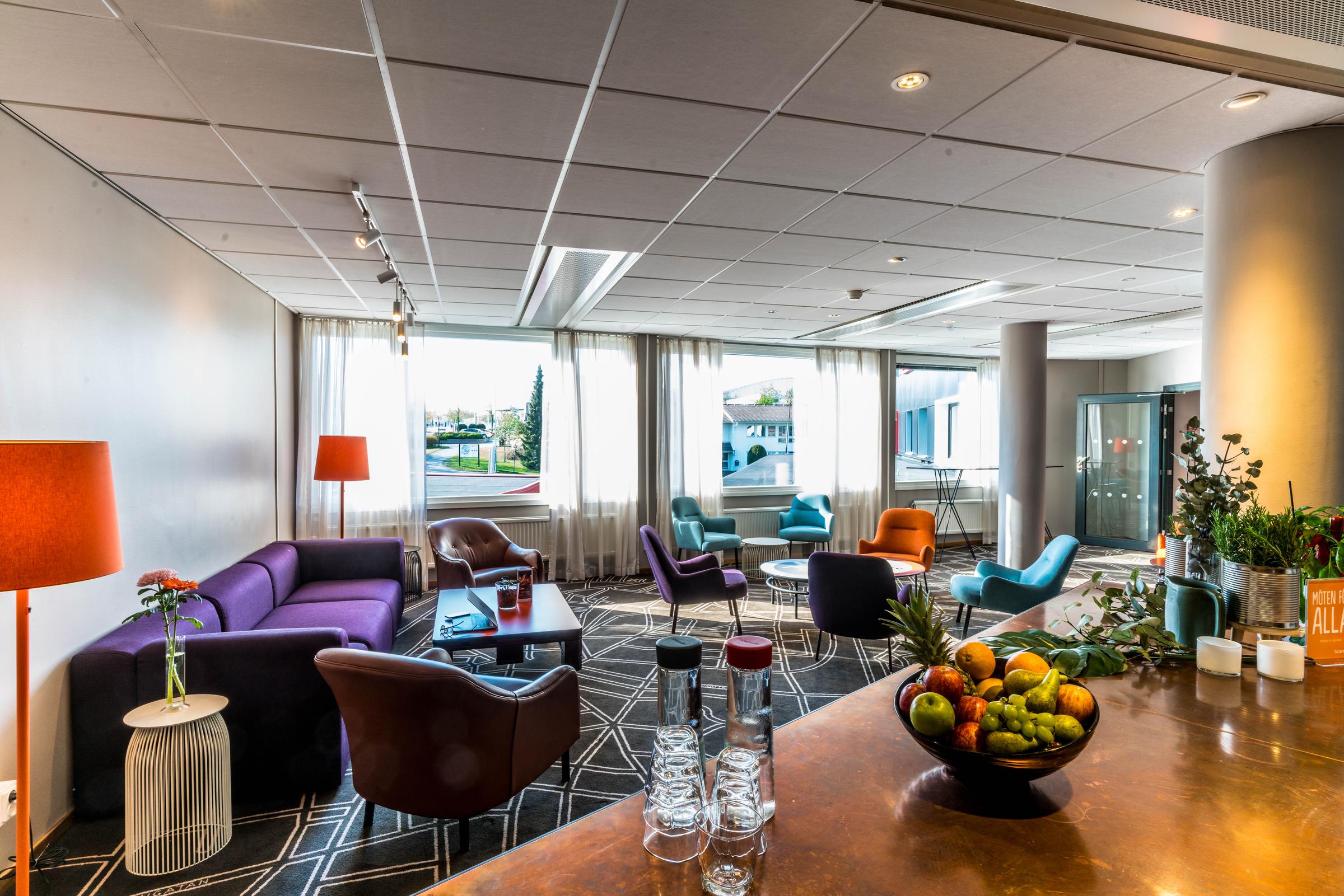 Meeting lobby