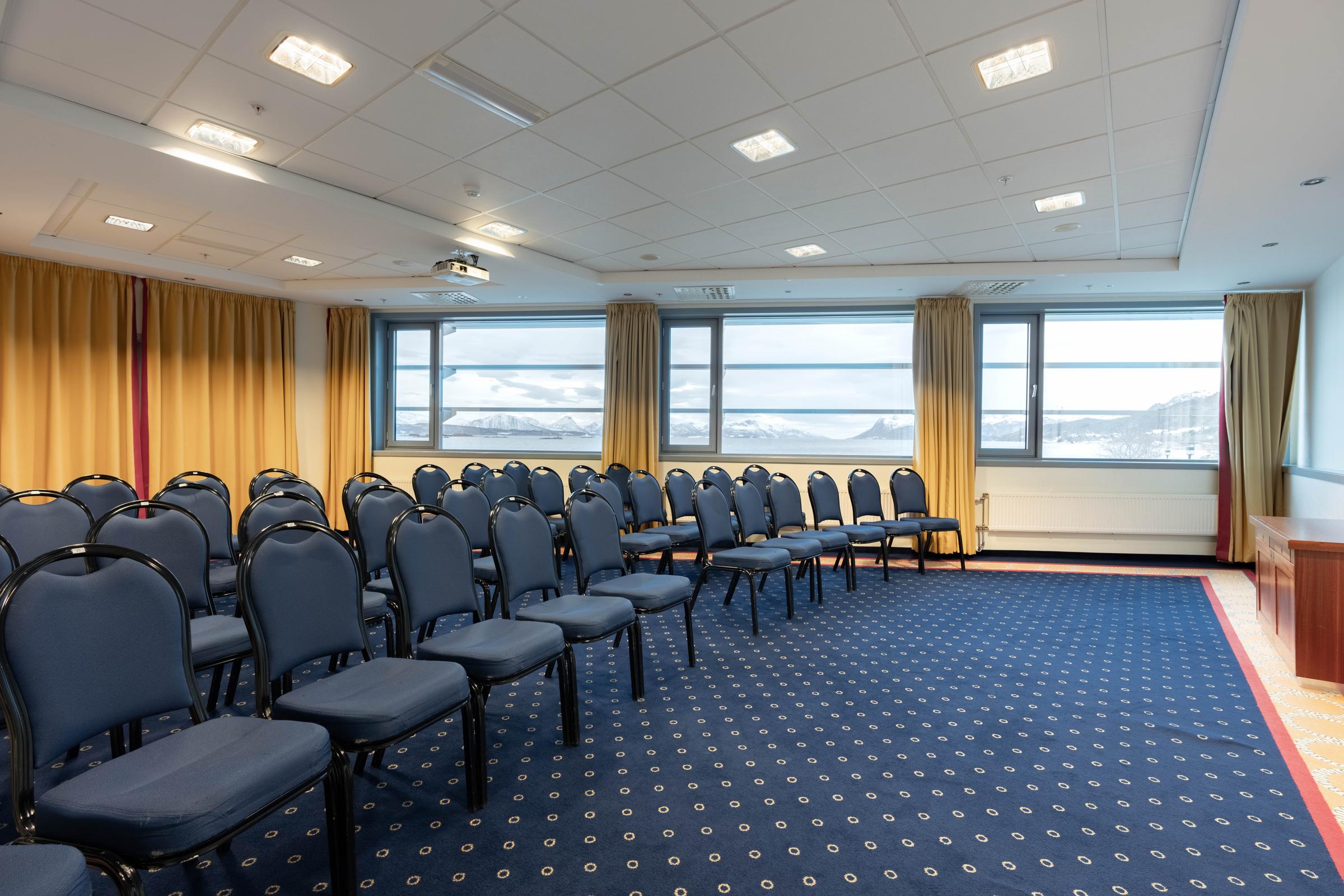 meeting room hulda at scandic seilet in molde
