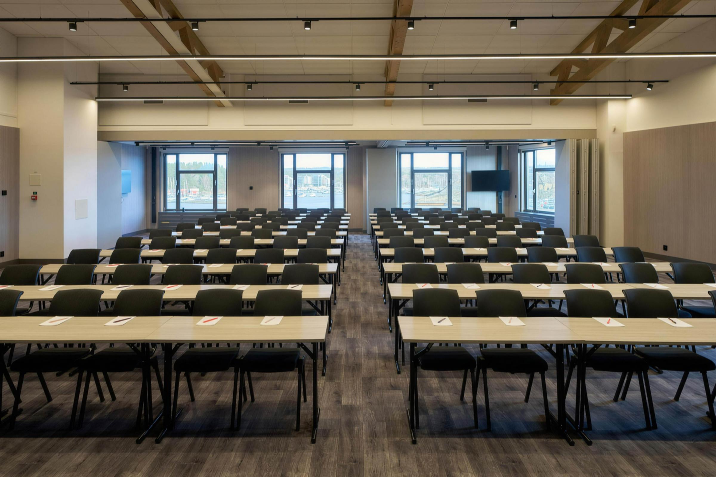 meeting room at scandic laholmen in stromstad