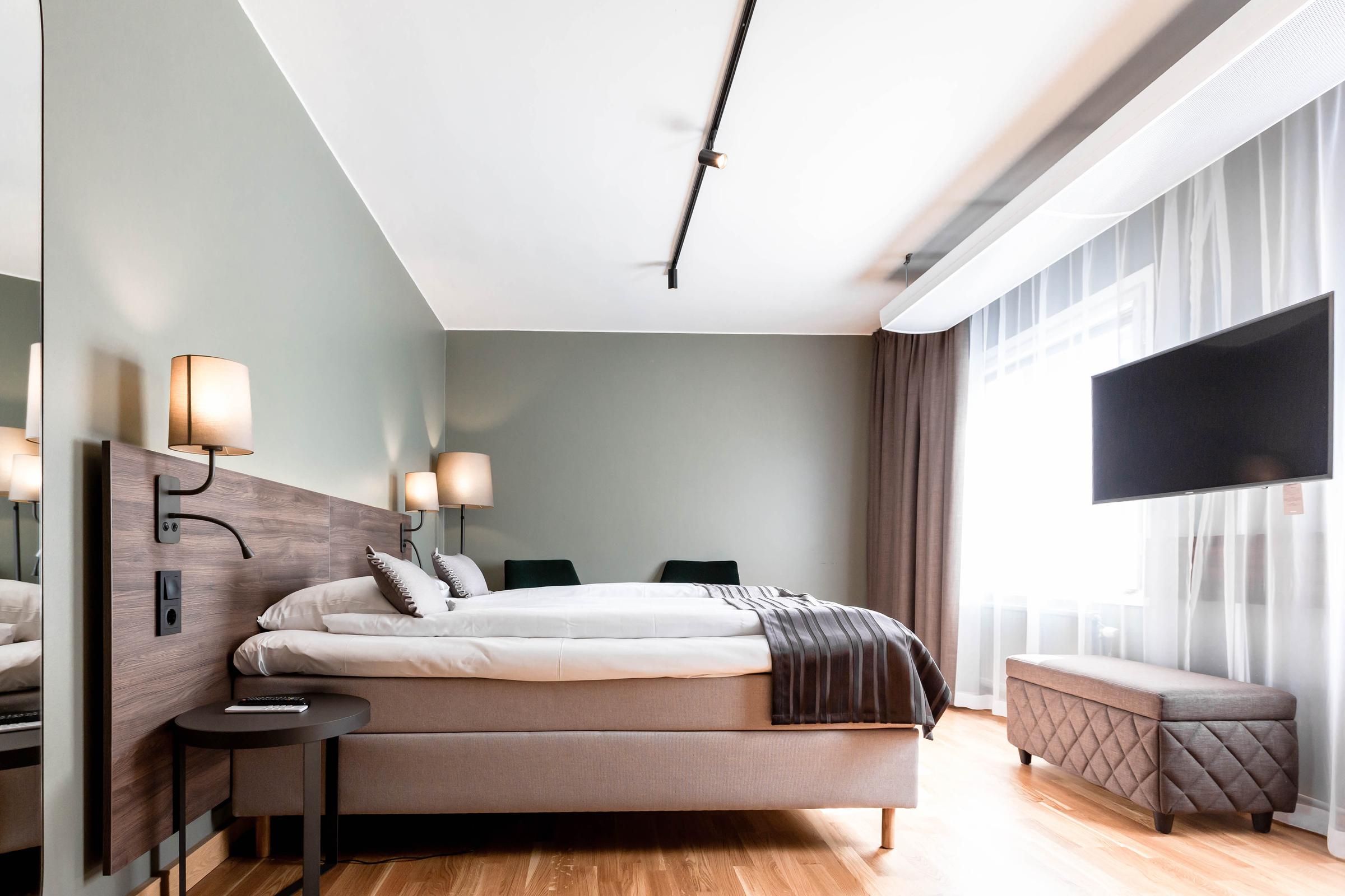 Bed in Room Superior King
