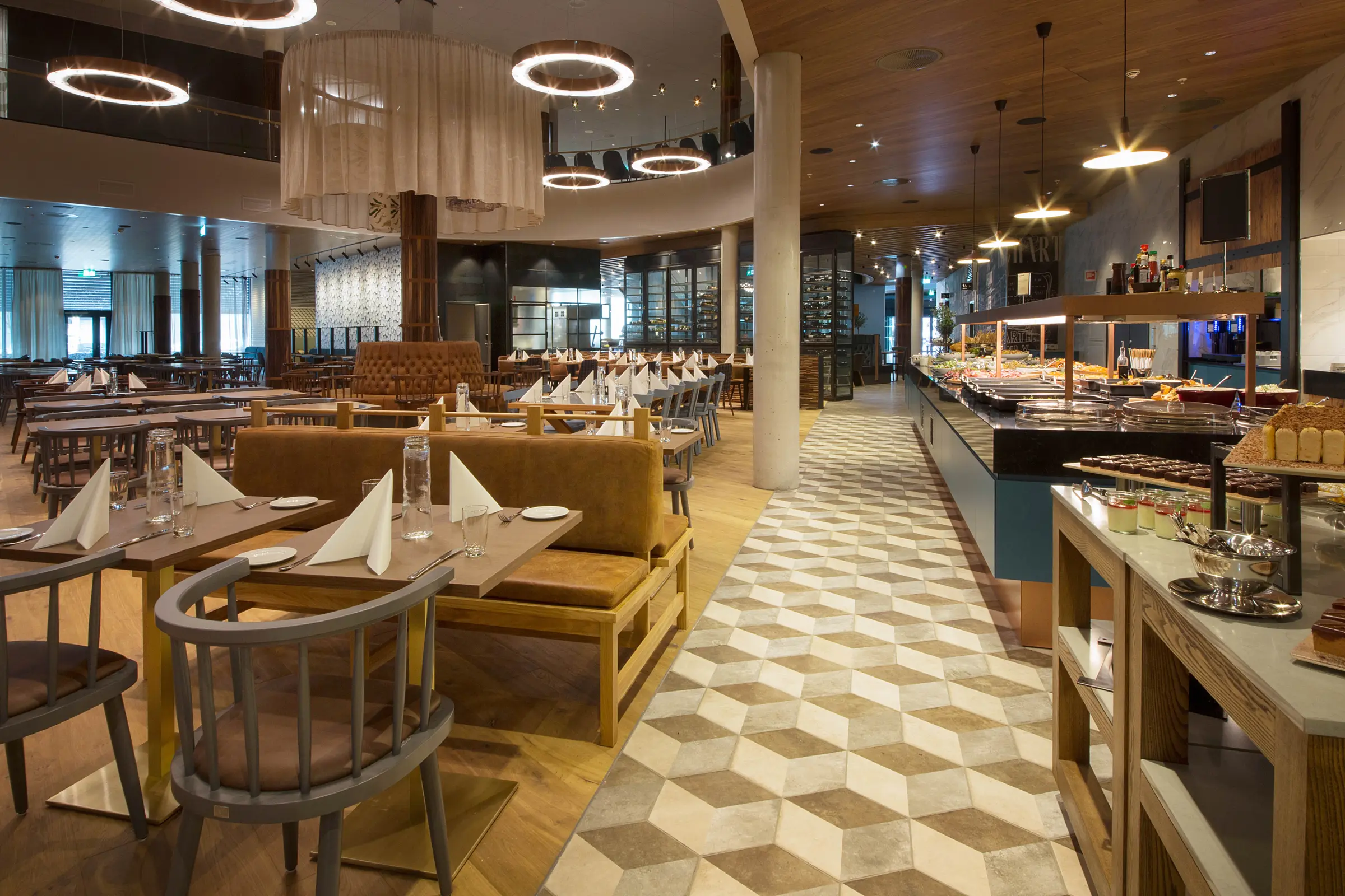 Restaurant Flight Mode