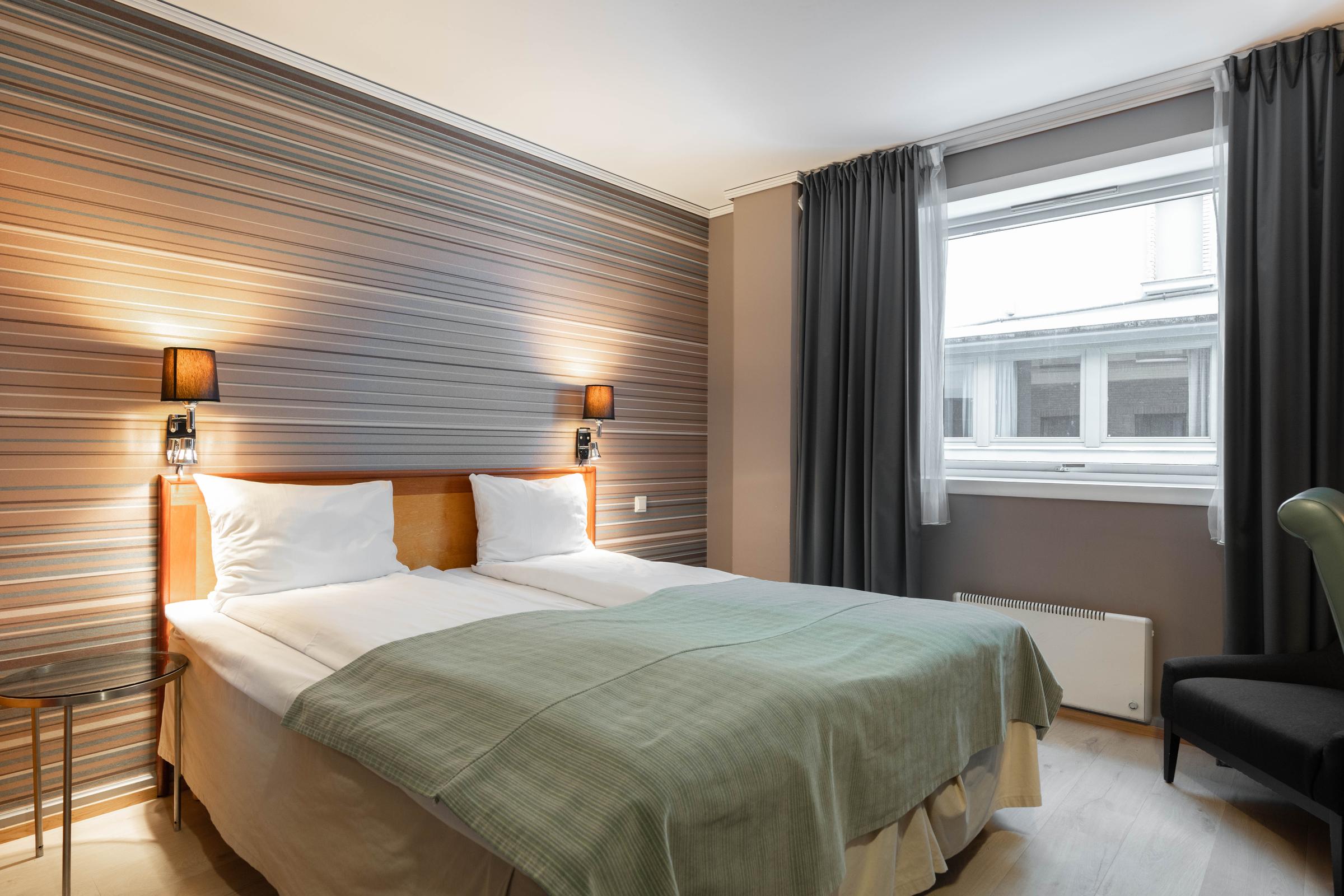 twin room at scandic bergen city