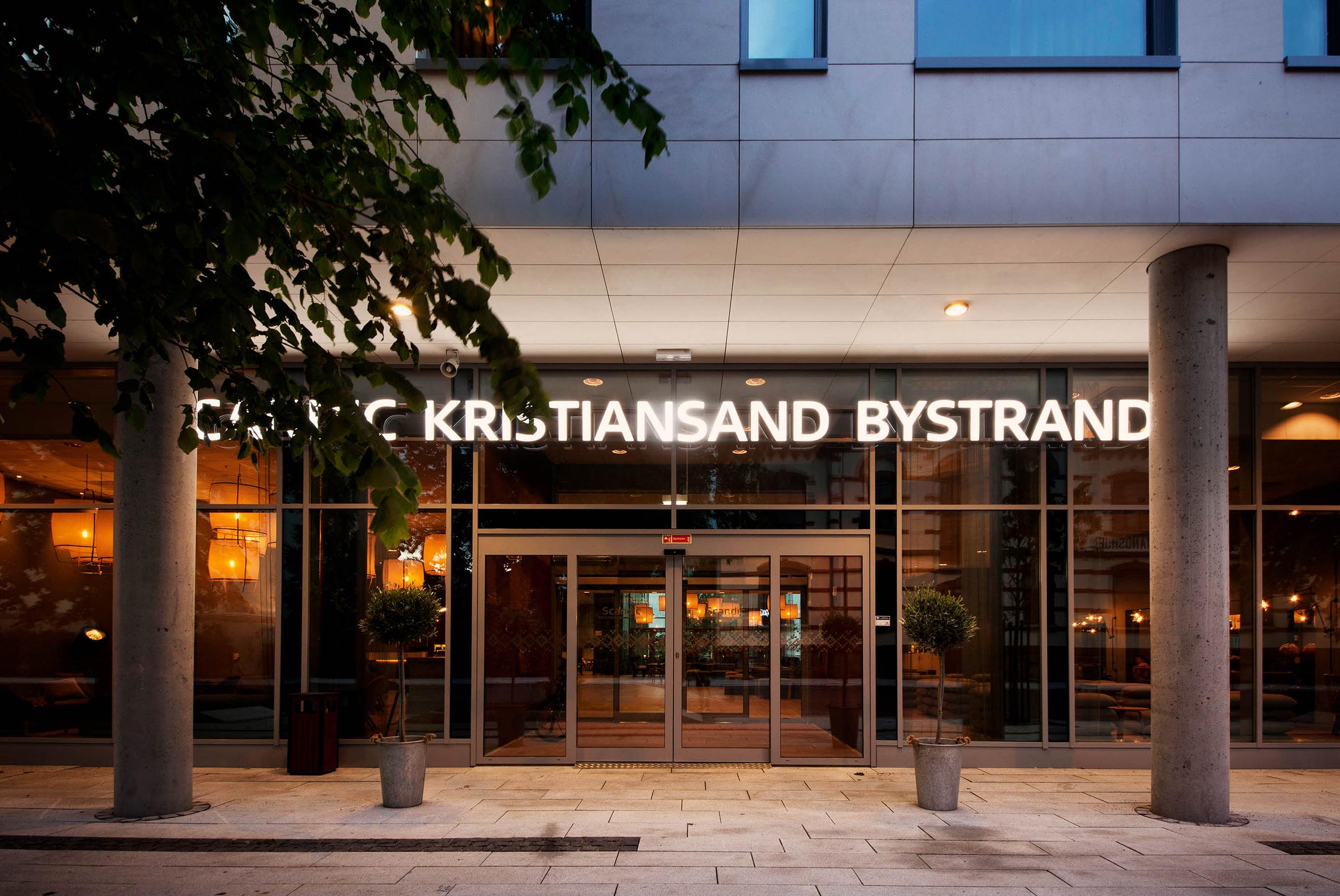 Entrance Scandic Kristiansand Bystranda