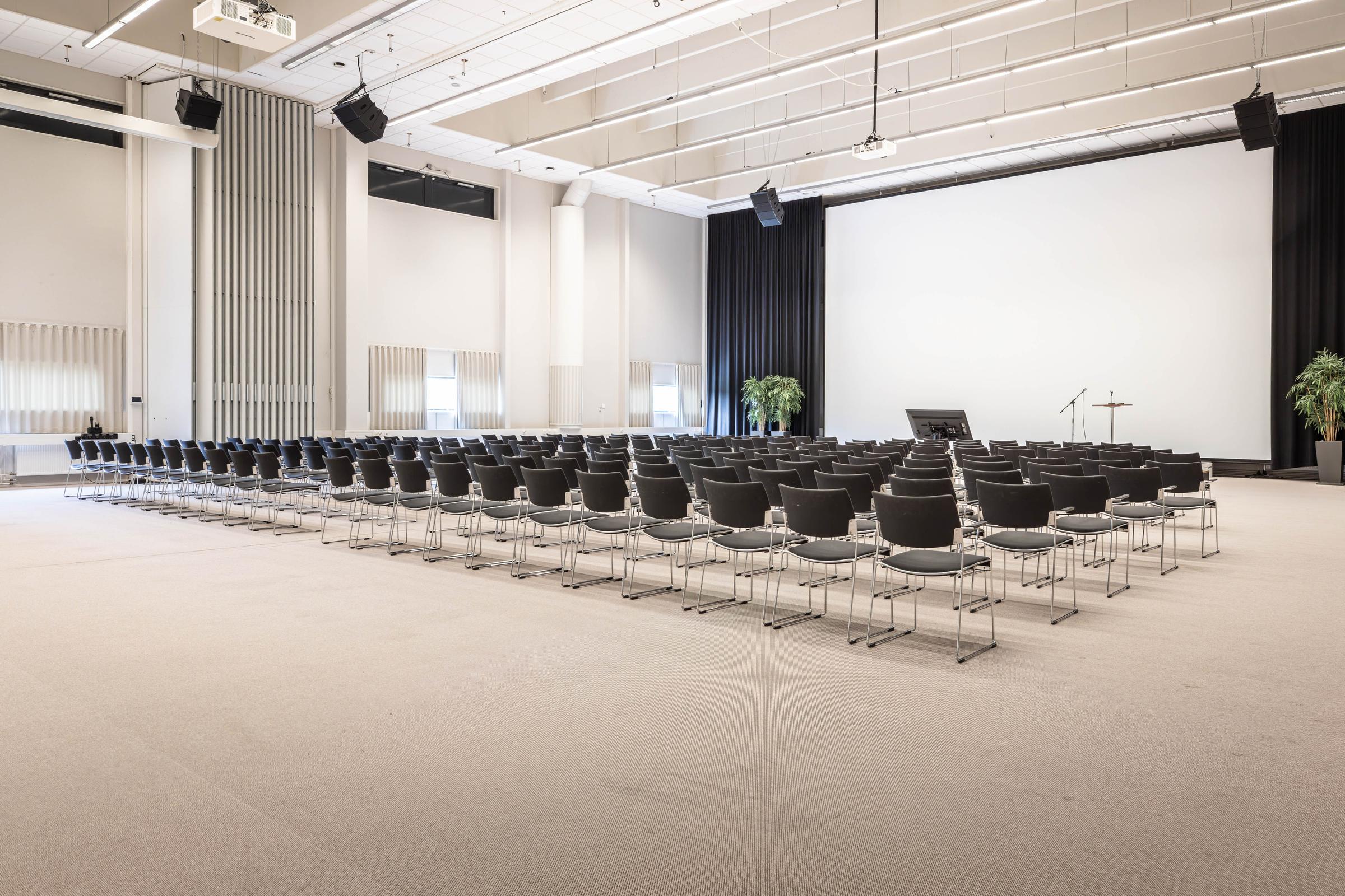 meeting room at scandic helsinki aviacongress