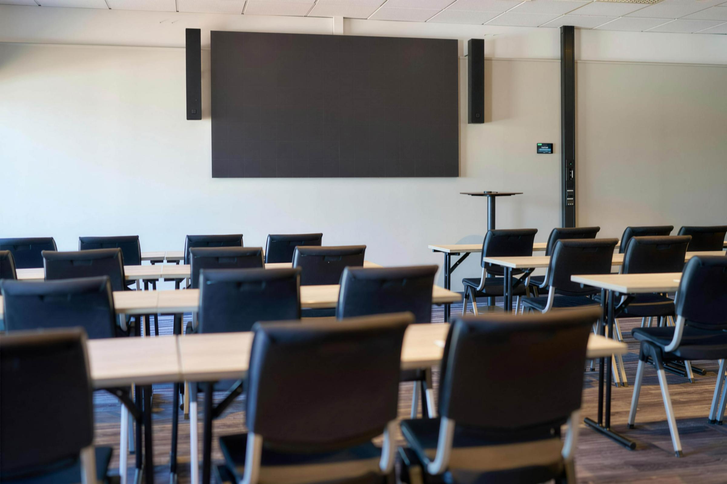 meeting room at scandic laholmen in stromstad