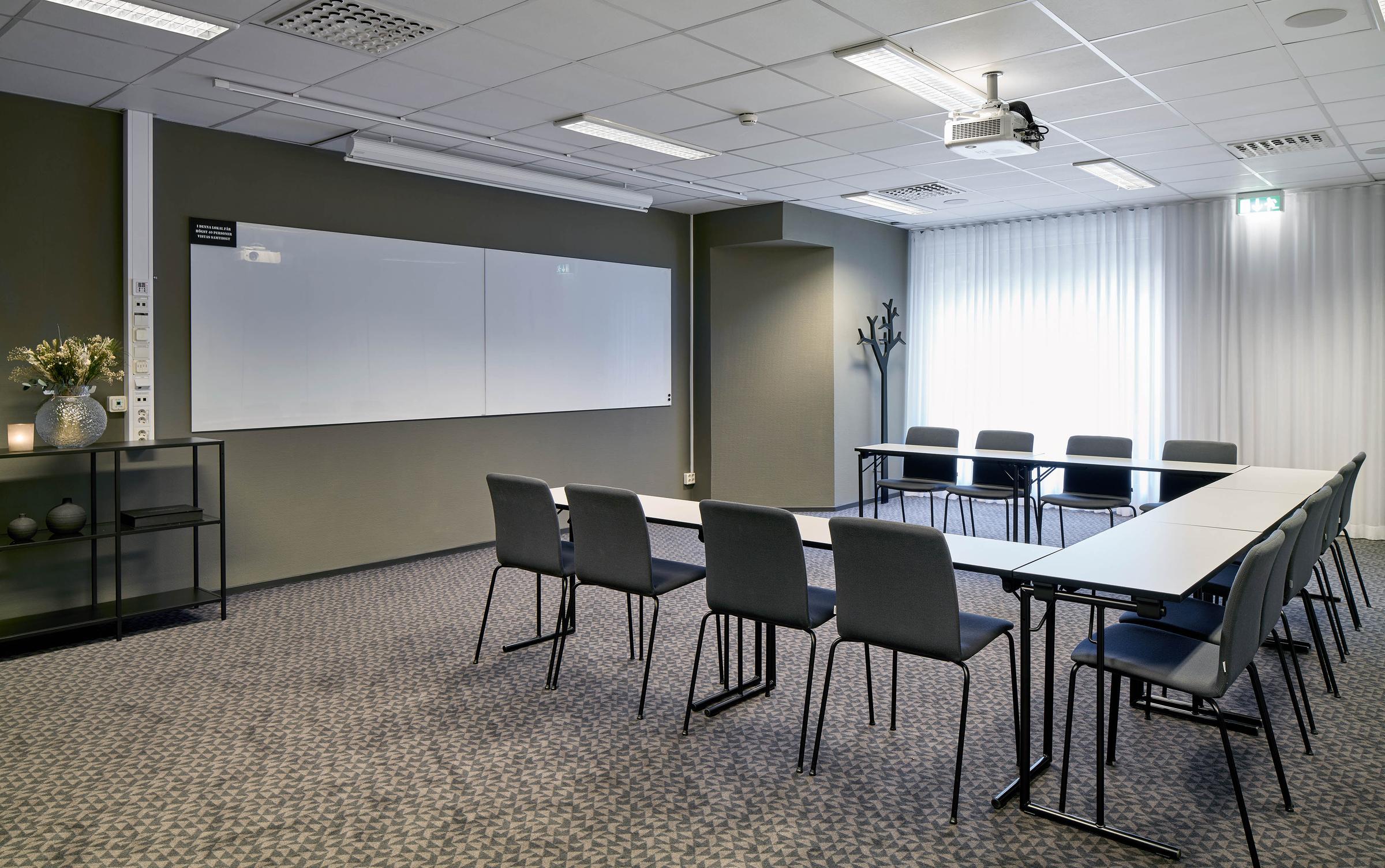 meeting room at scandic plaza boras in boras