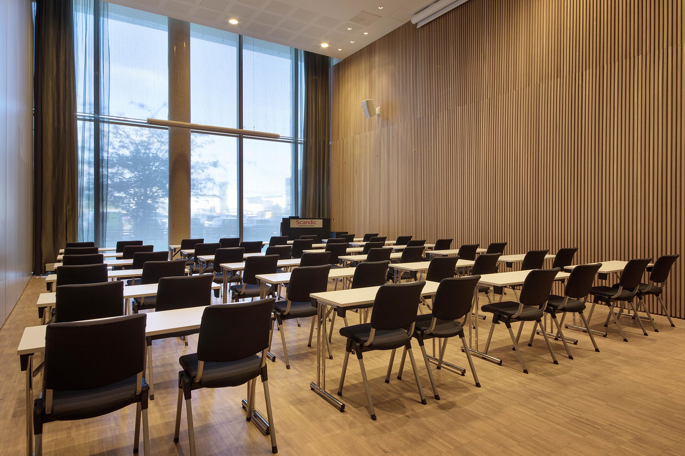 meeting room preikestolen 1 scandic stavanger airport norway