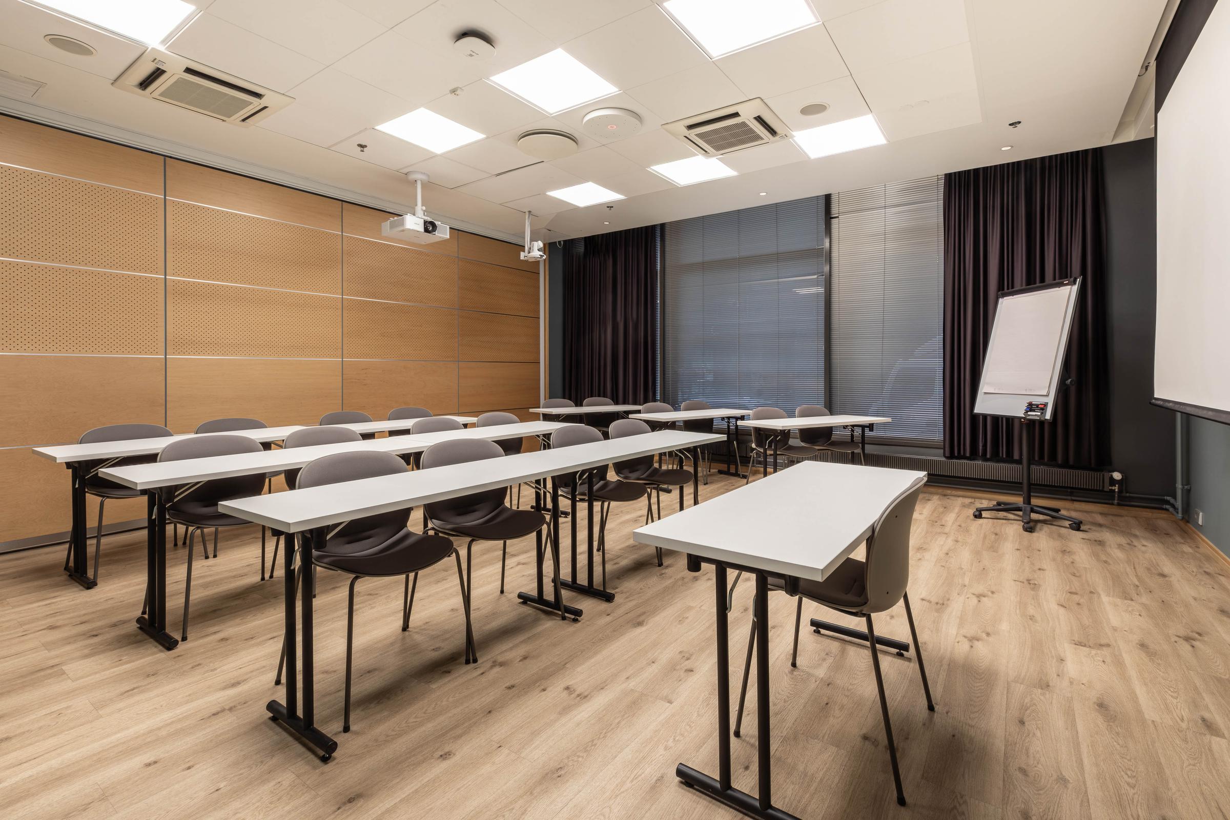 meeting room ratina 2 at scandic tampere city