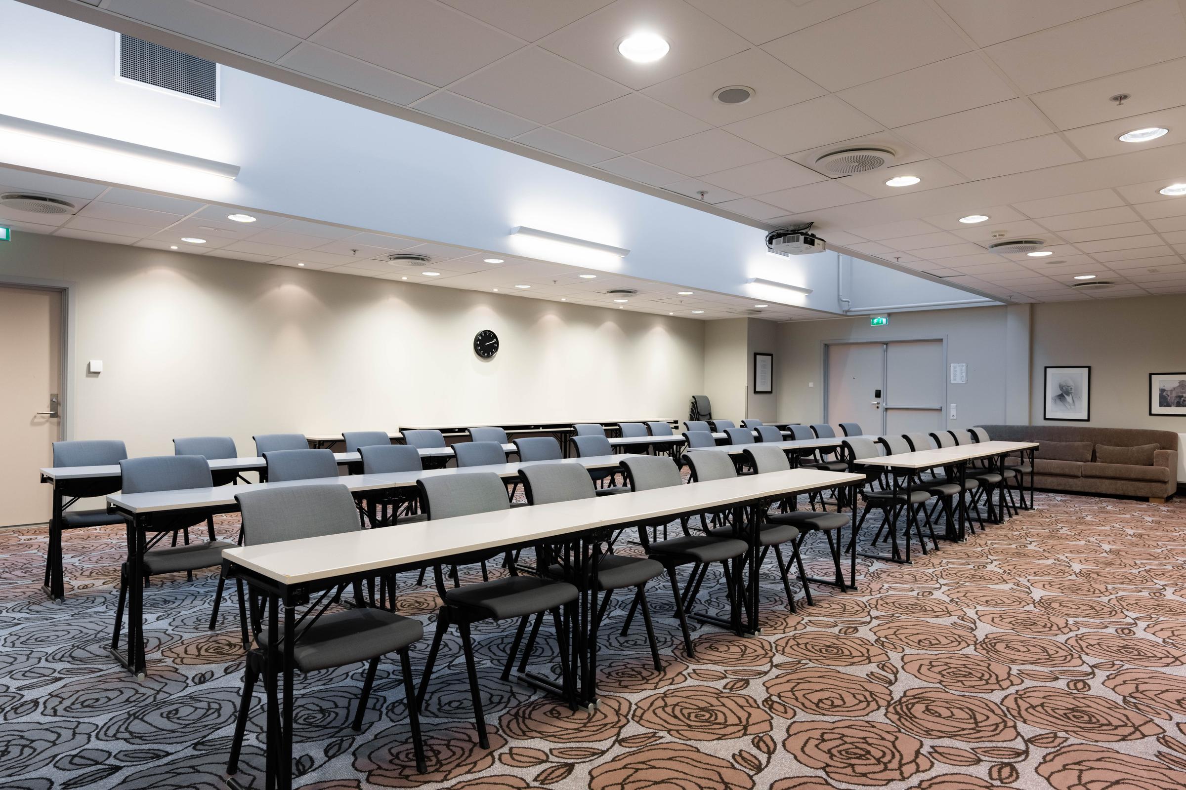 meeting room olav tryggvason at scandic seilet in molde