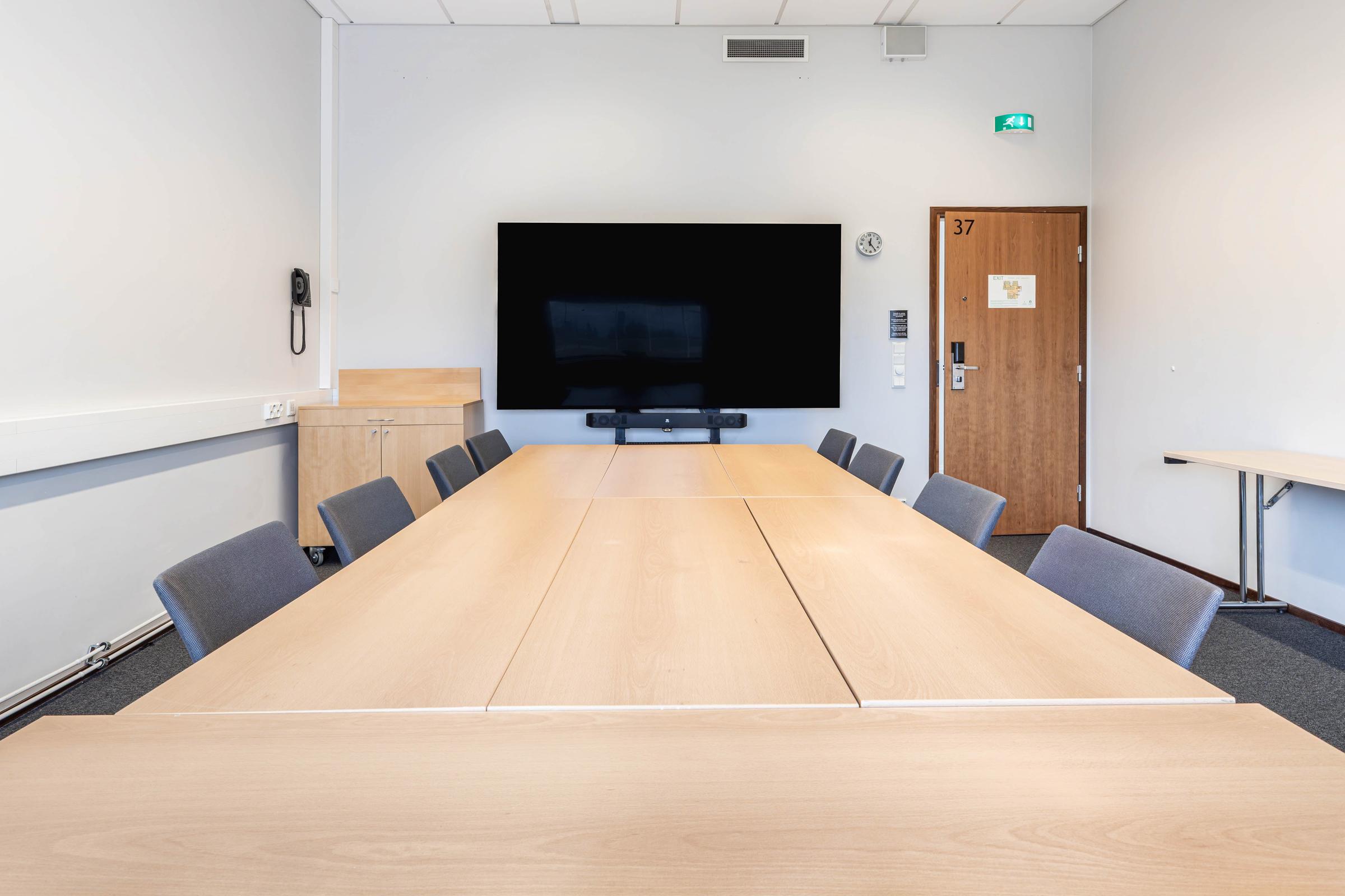 meeting room at scandic helsinki aviacongress