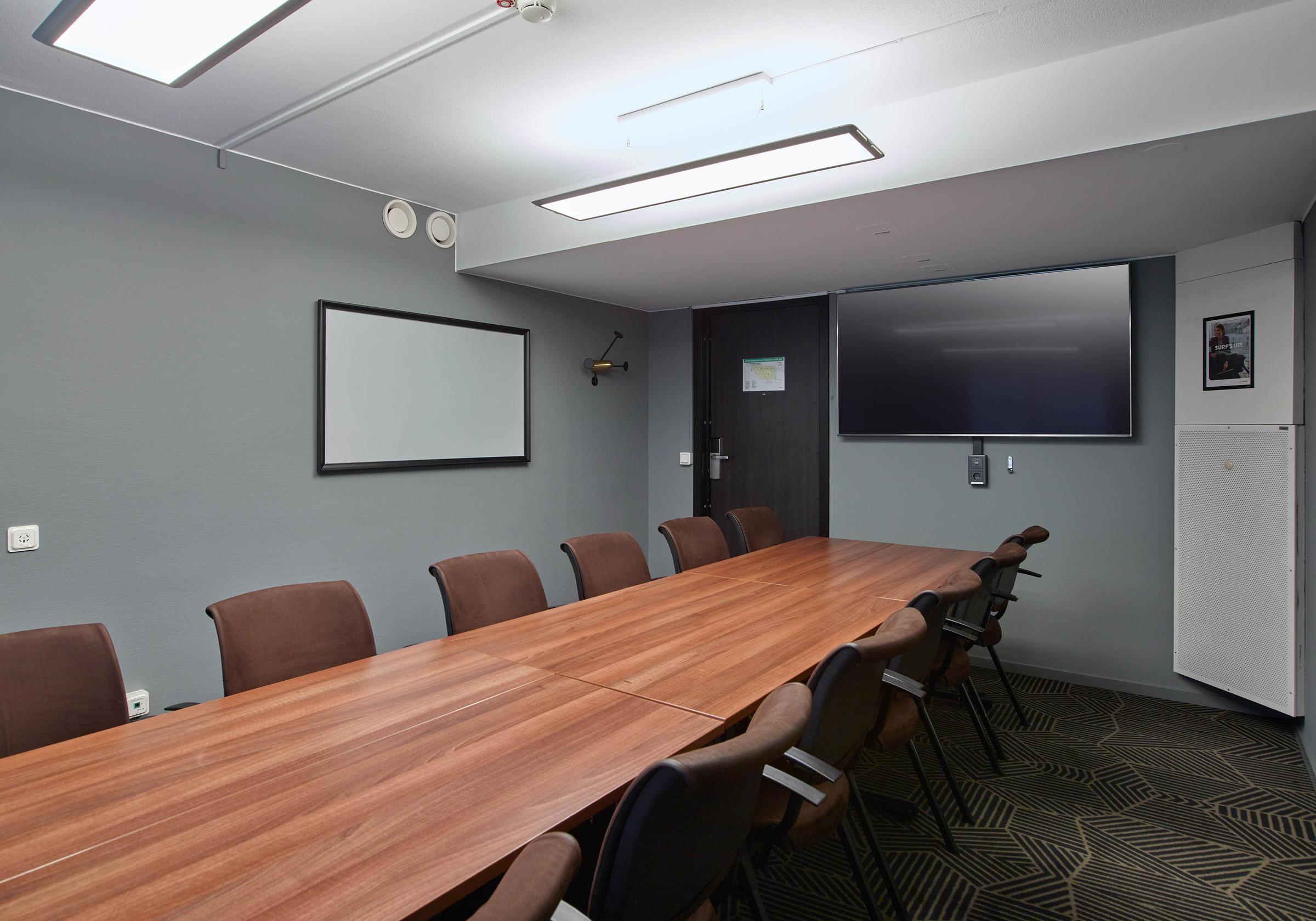 meeting room fred at scandic orebro grand