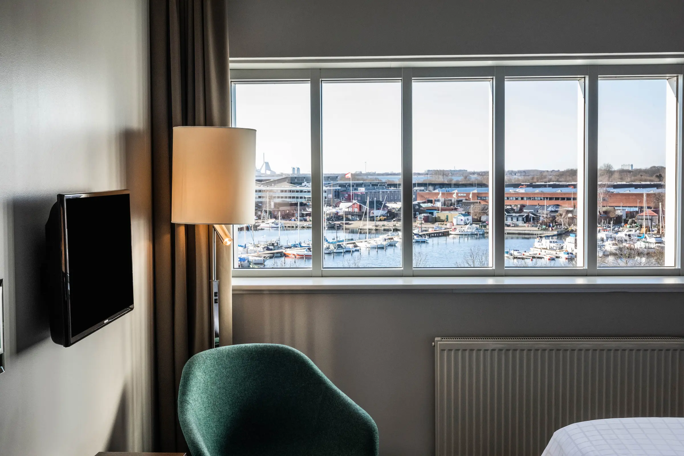 room superior queen at scandic sluseholmen in copenhagen