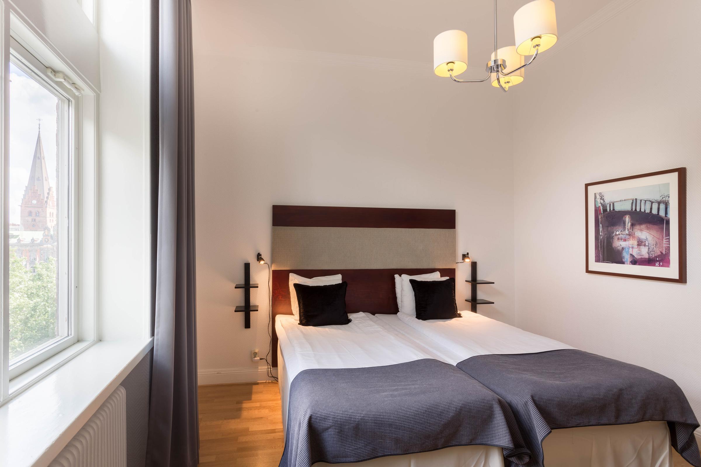 Standard twin room