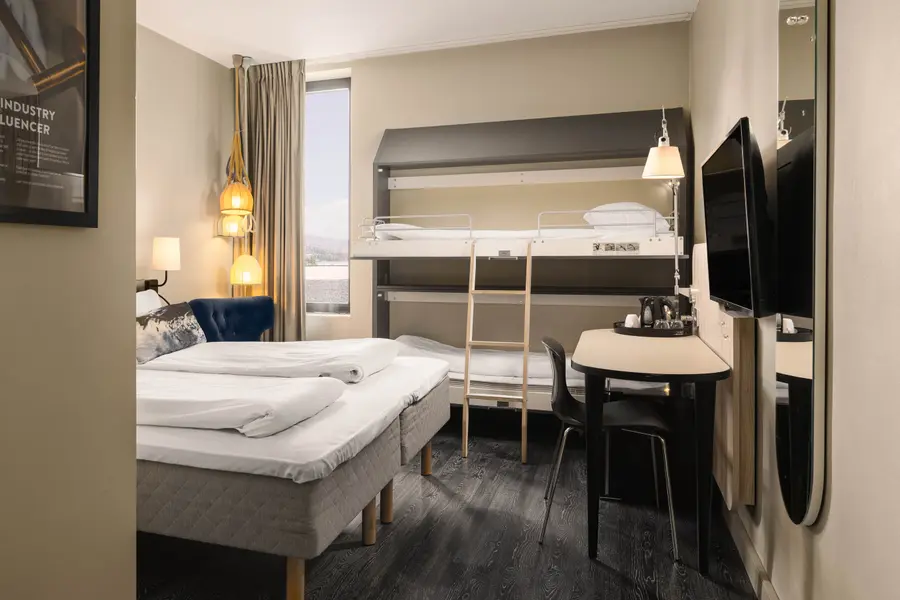 standard room at scandic fornebu