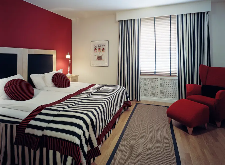 " Room, Suite "