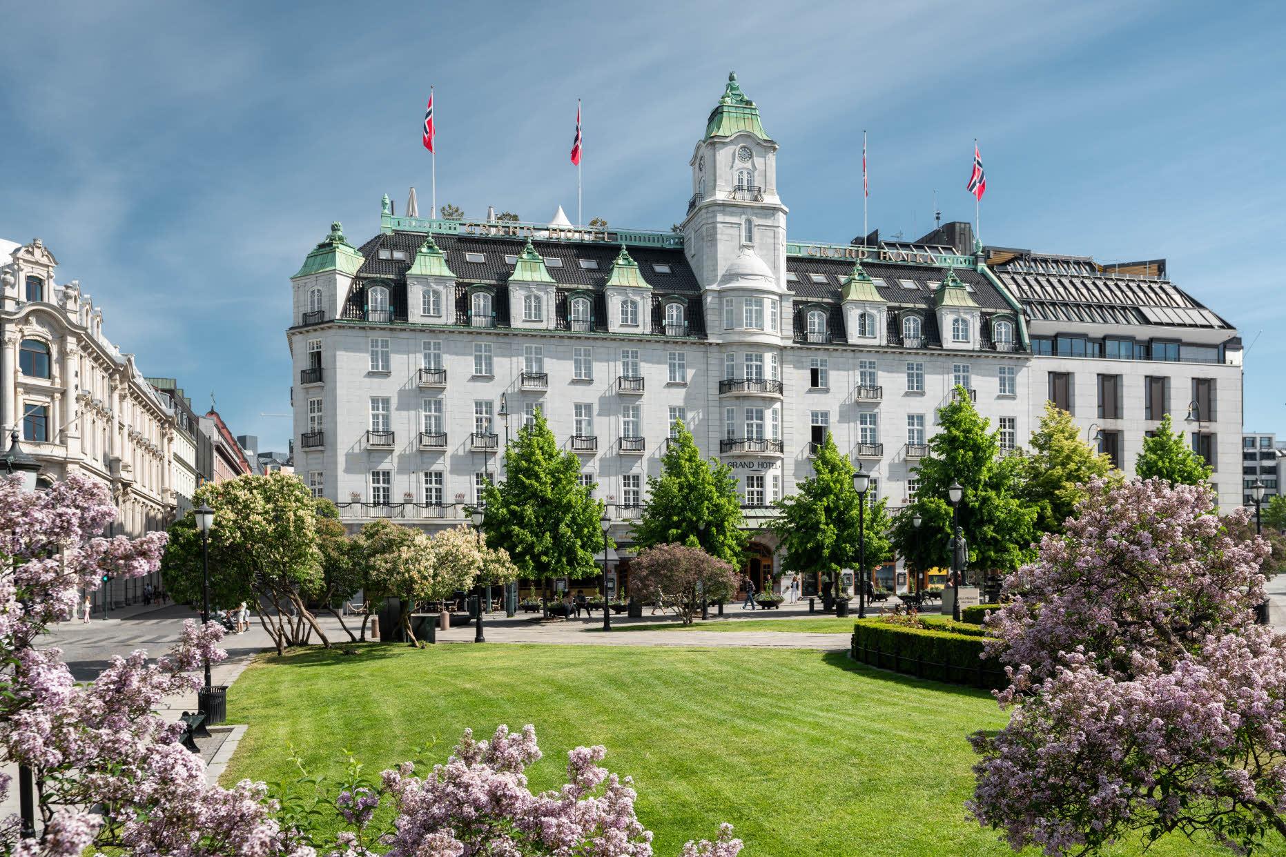 Grand Hotel Oslo Facade
