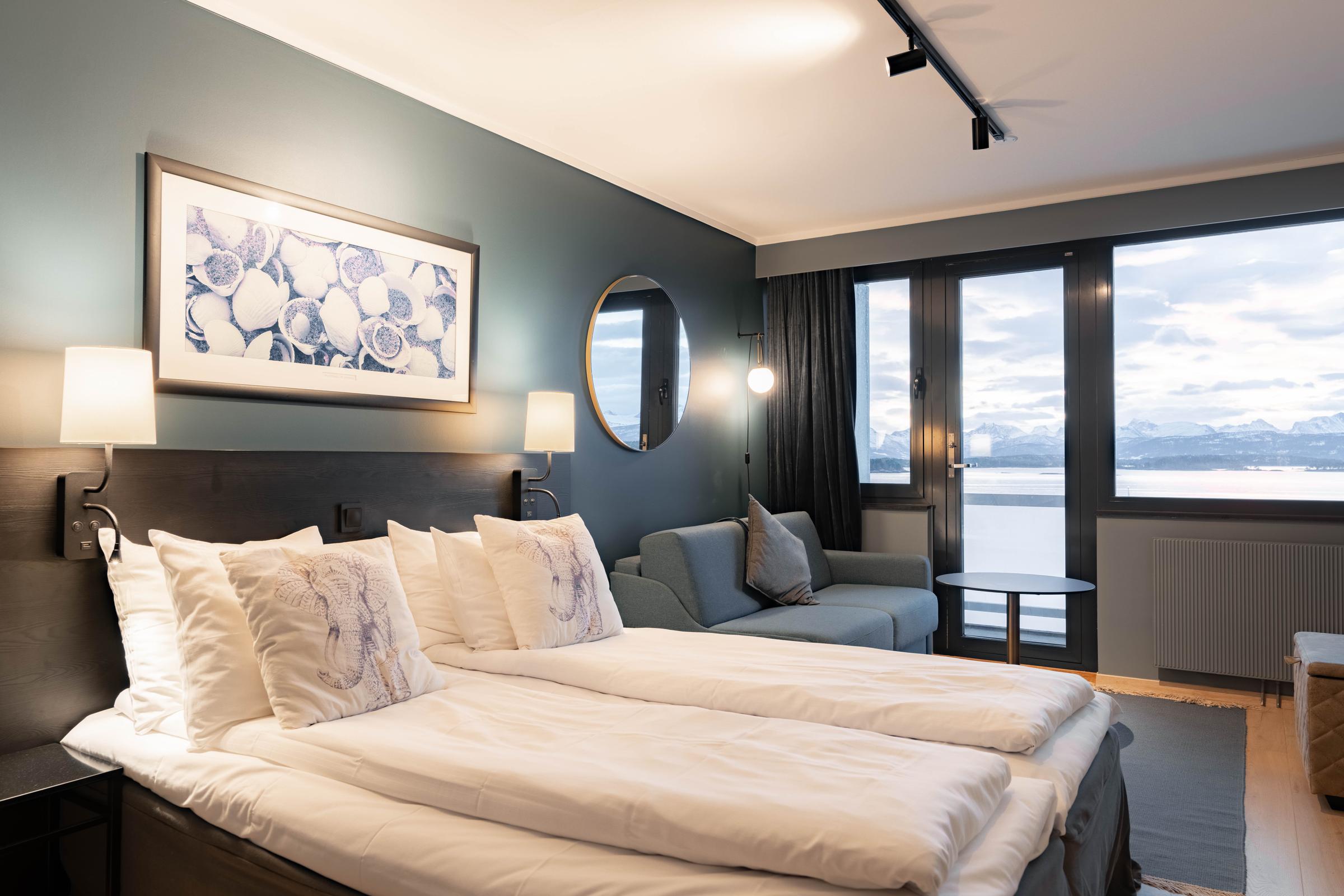 family room at scandic alexandra molde