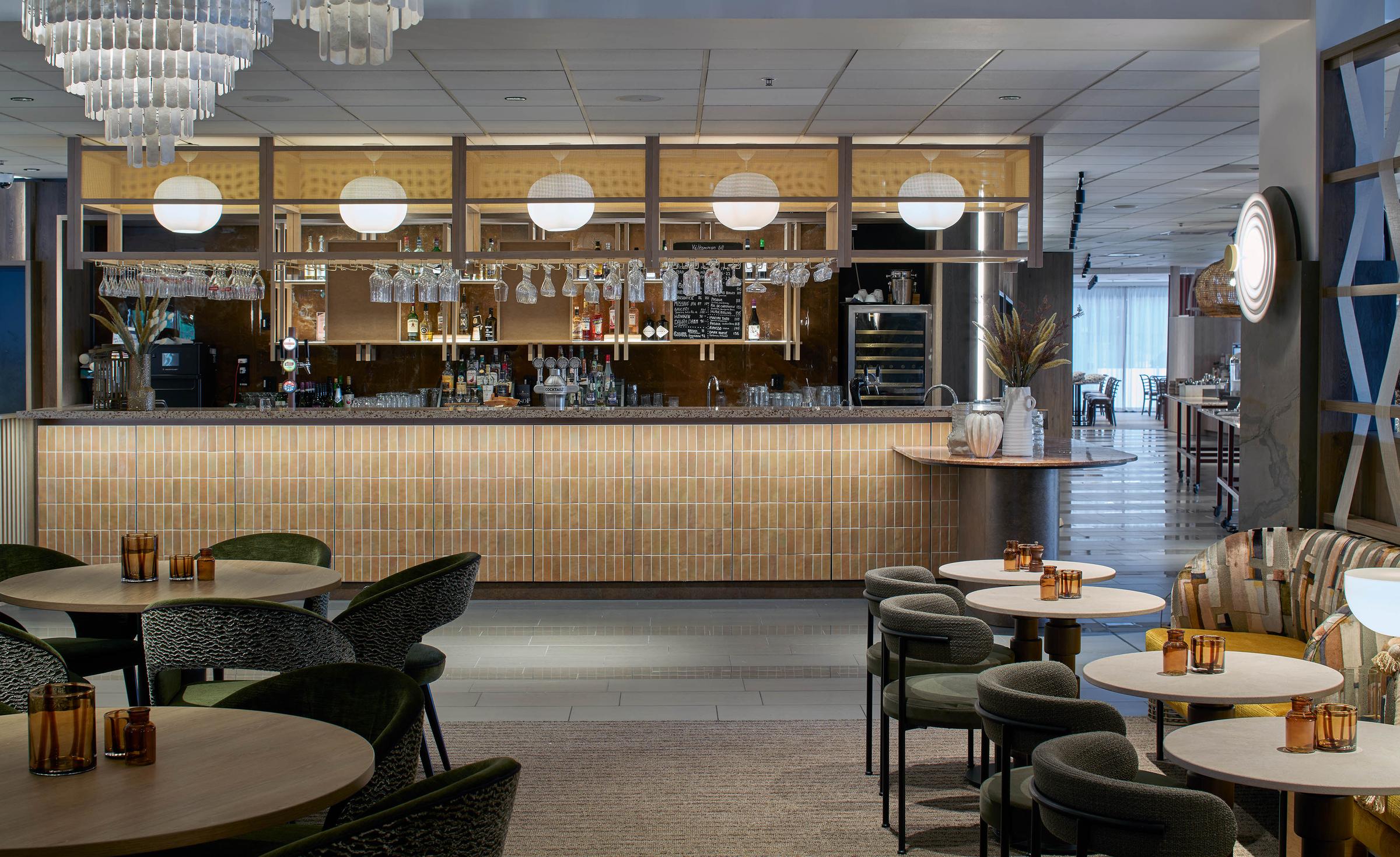 bar and restaurant at scandic karlskrona