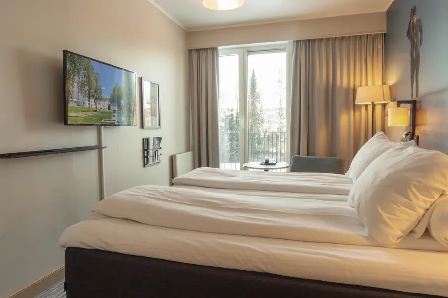 hotel room standard twin at scandic lillehammer in lillehammer