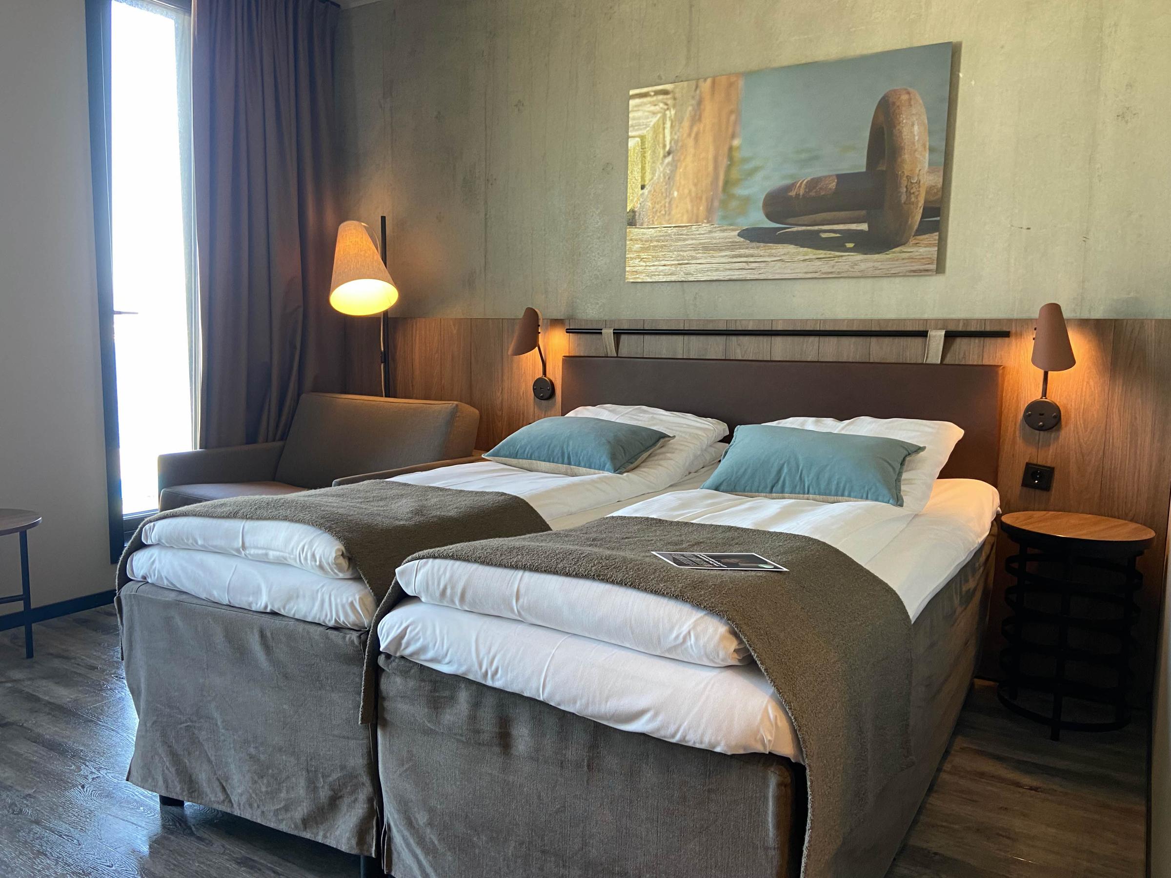 standard family room three at scandic sortland in norway
