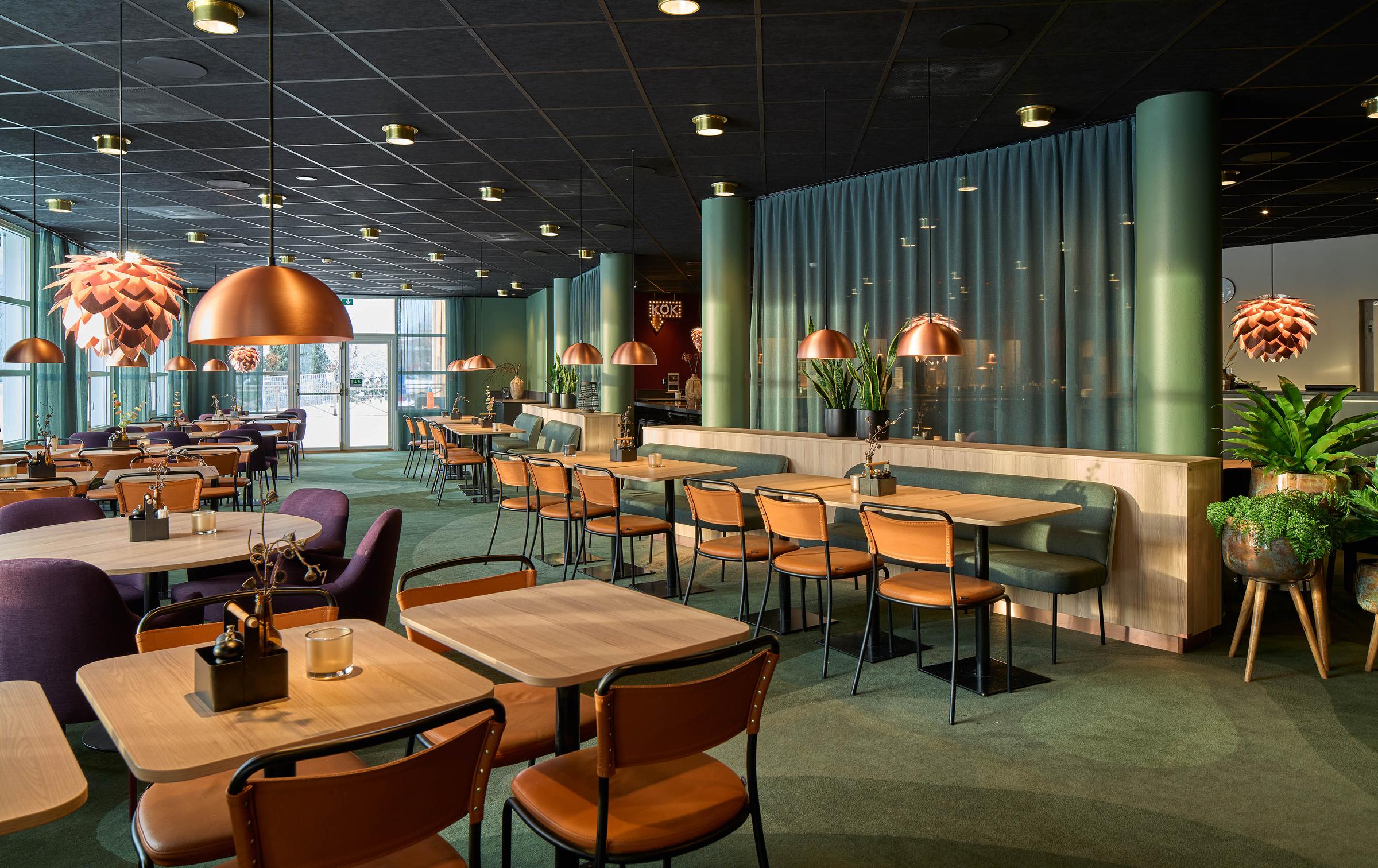 restaurant and bar at scandic bollnas