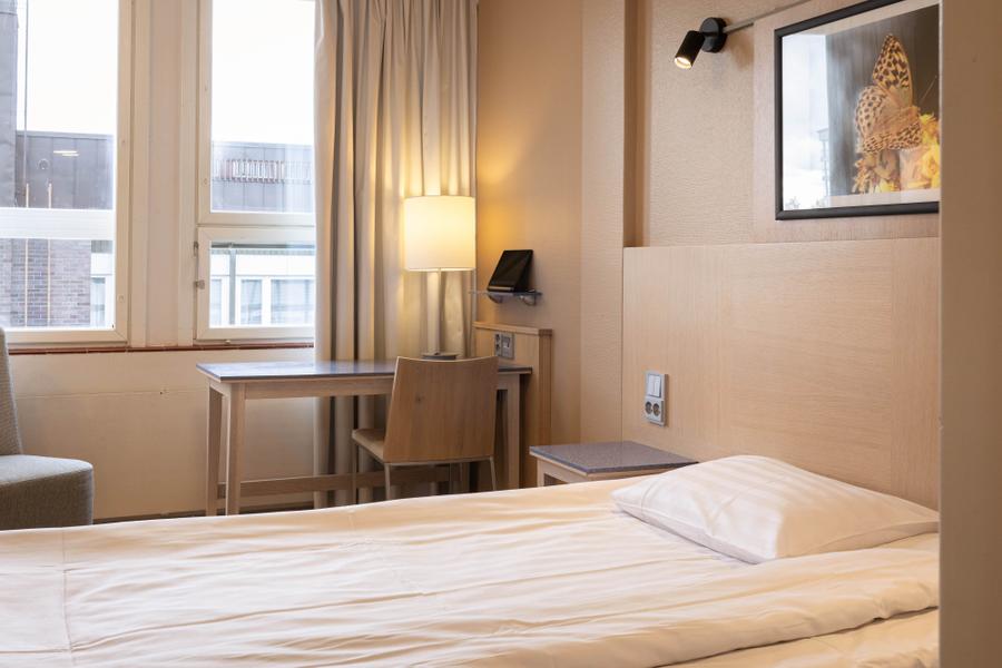 Standard single room at Scandic Seinajoki
