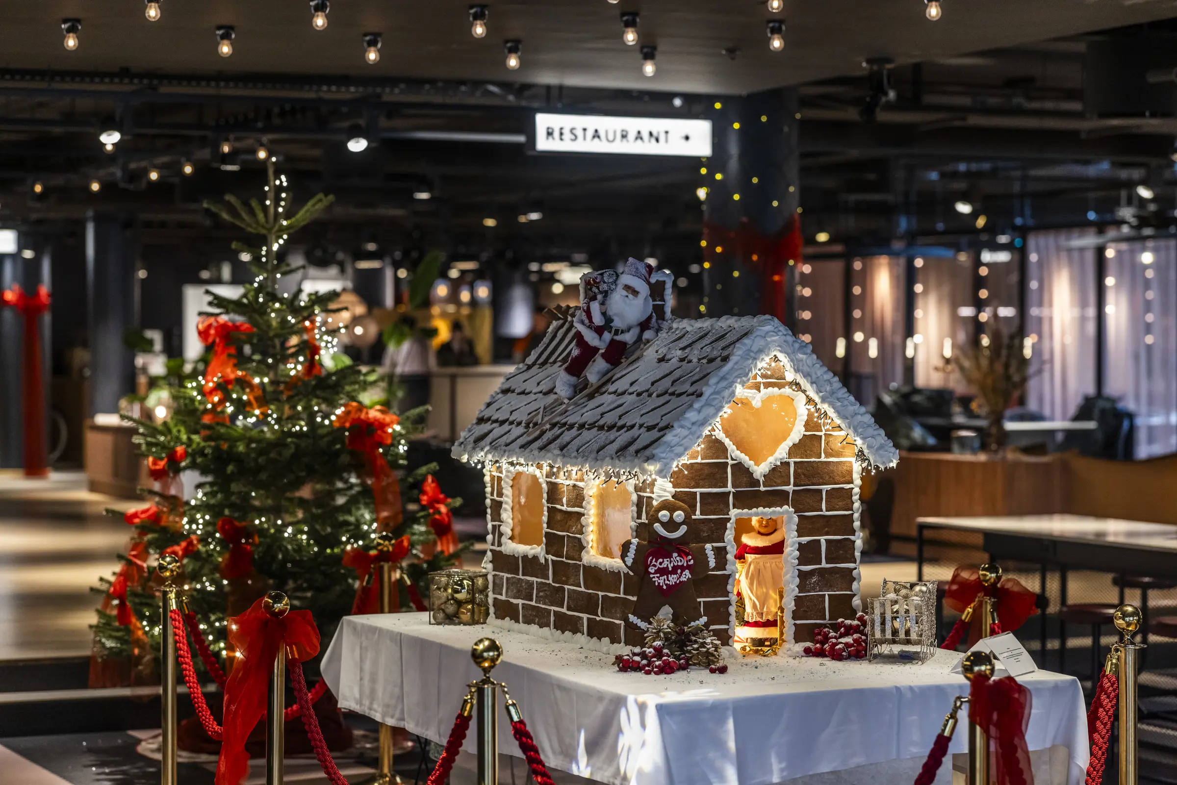 Scandic Falkoner_Juledeko III