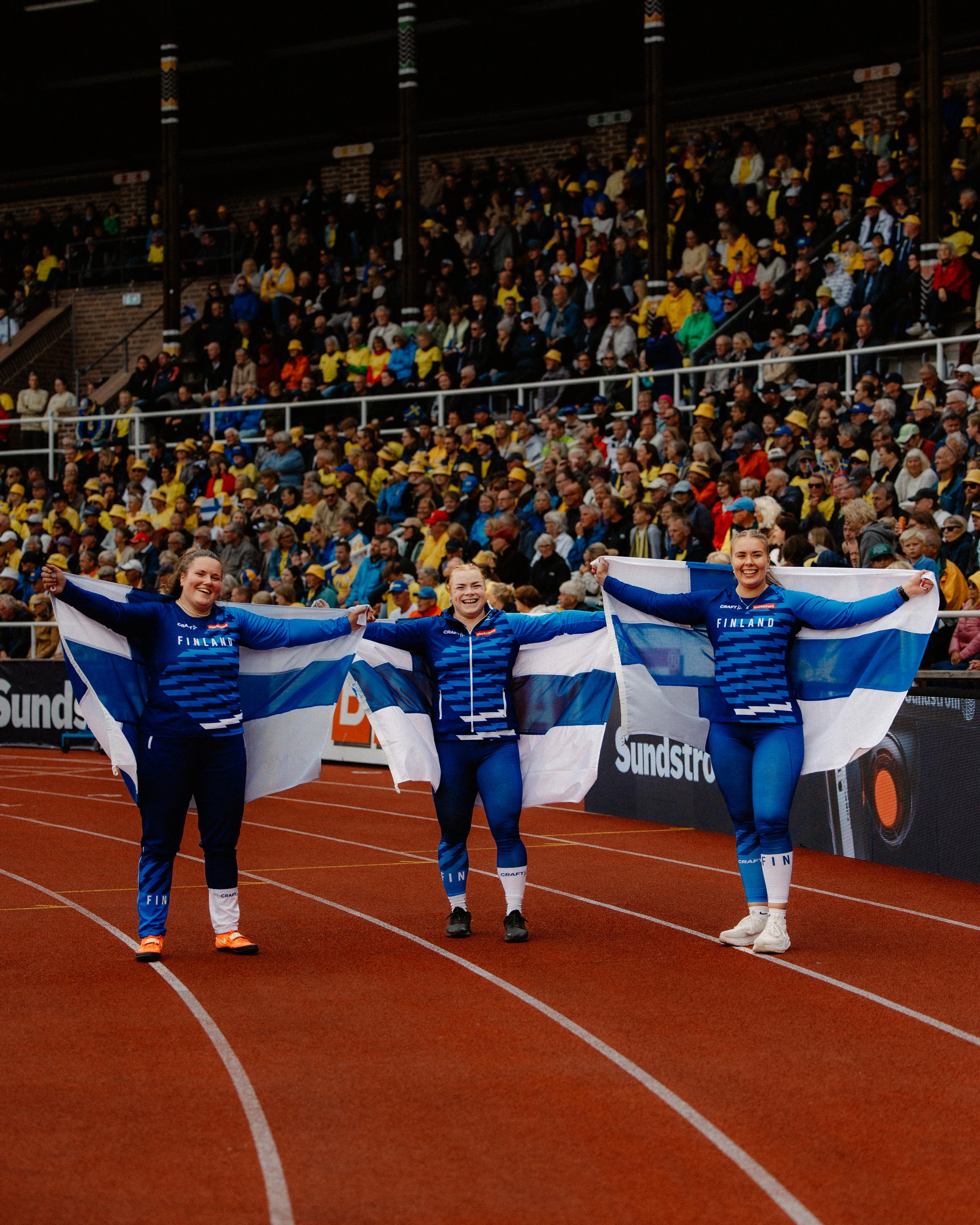 Kosonen Silja, Tervo Krista, Niiranen Suvi