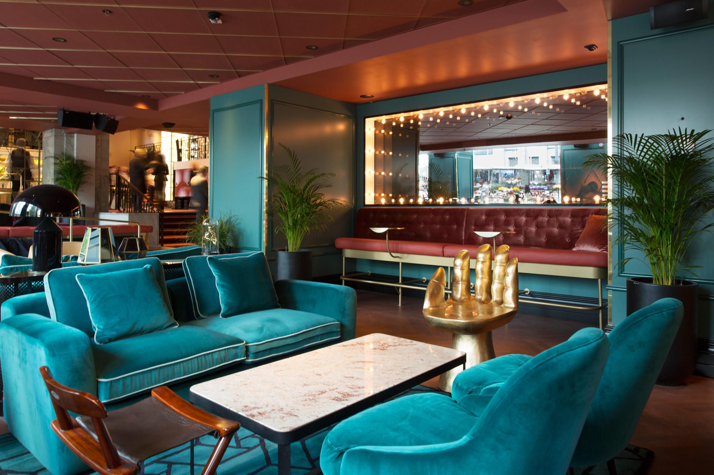 Bar
