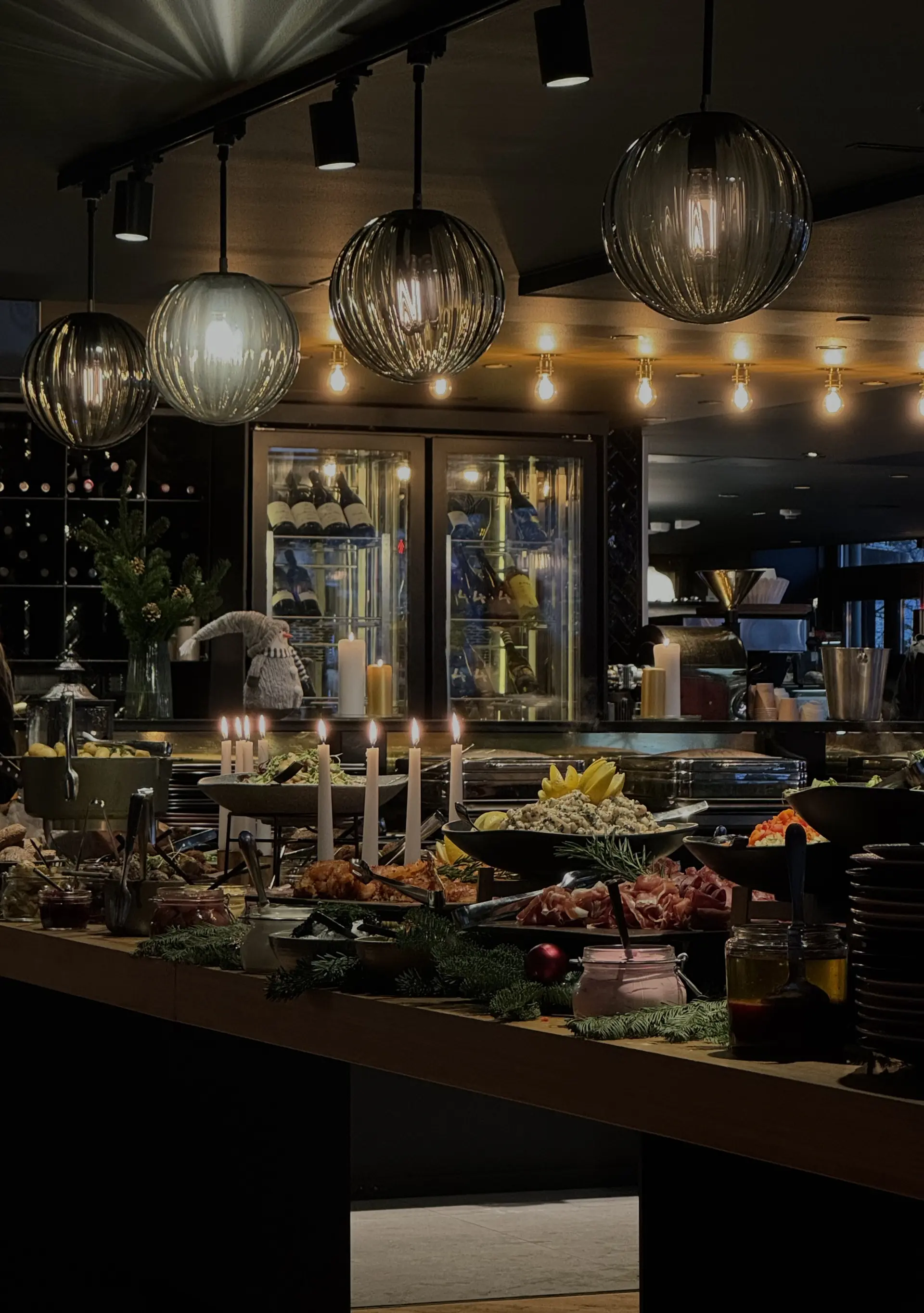 Bo på Scandic Victoria Florø | Hotell i Florø