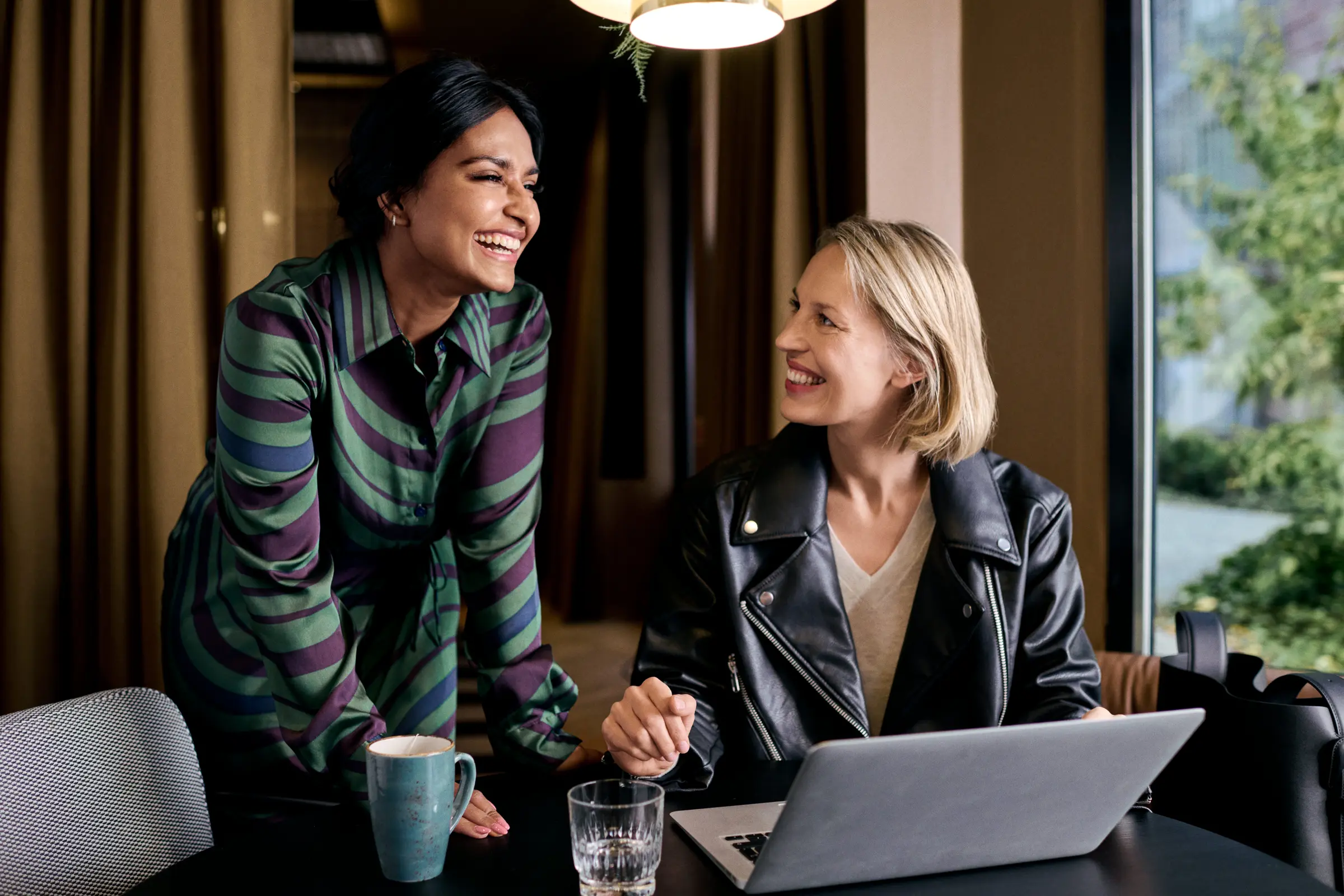 Two woman coworking at Scandic