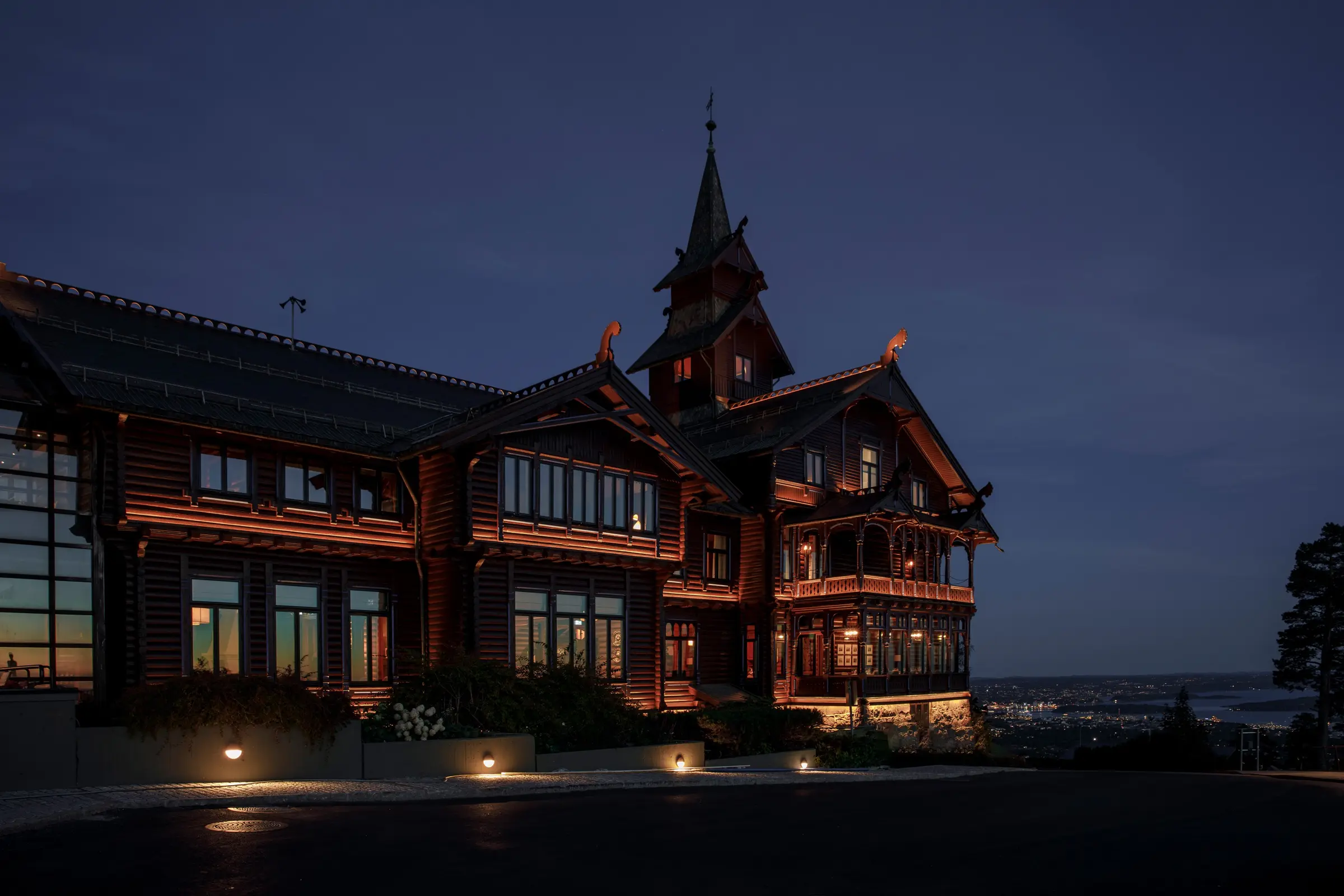 Julkisivu Scandic Holmenkollen Park