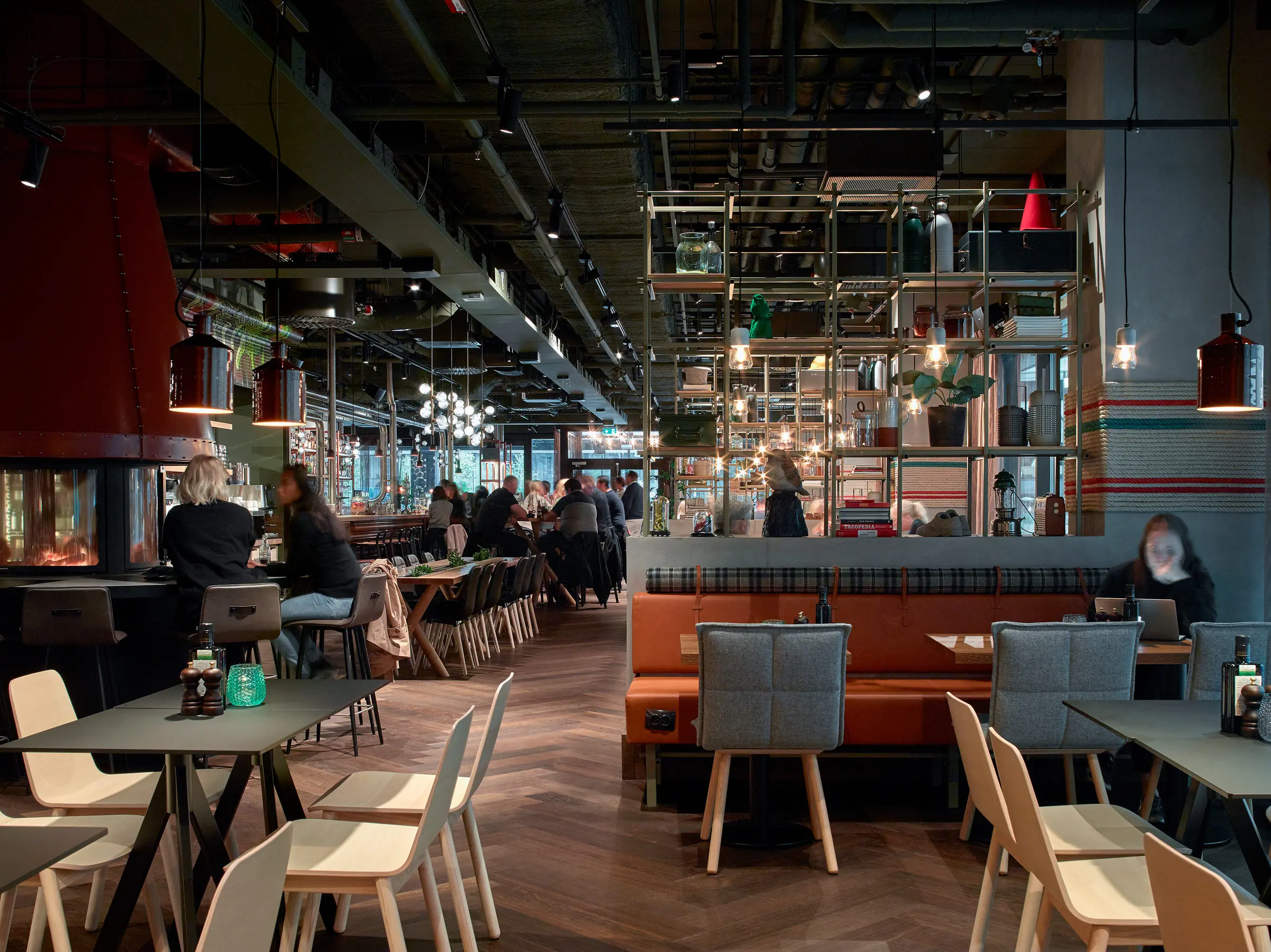 restaurant campfire at downtown camper by scandic in stockholm