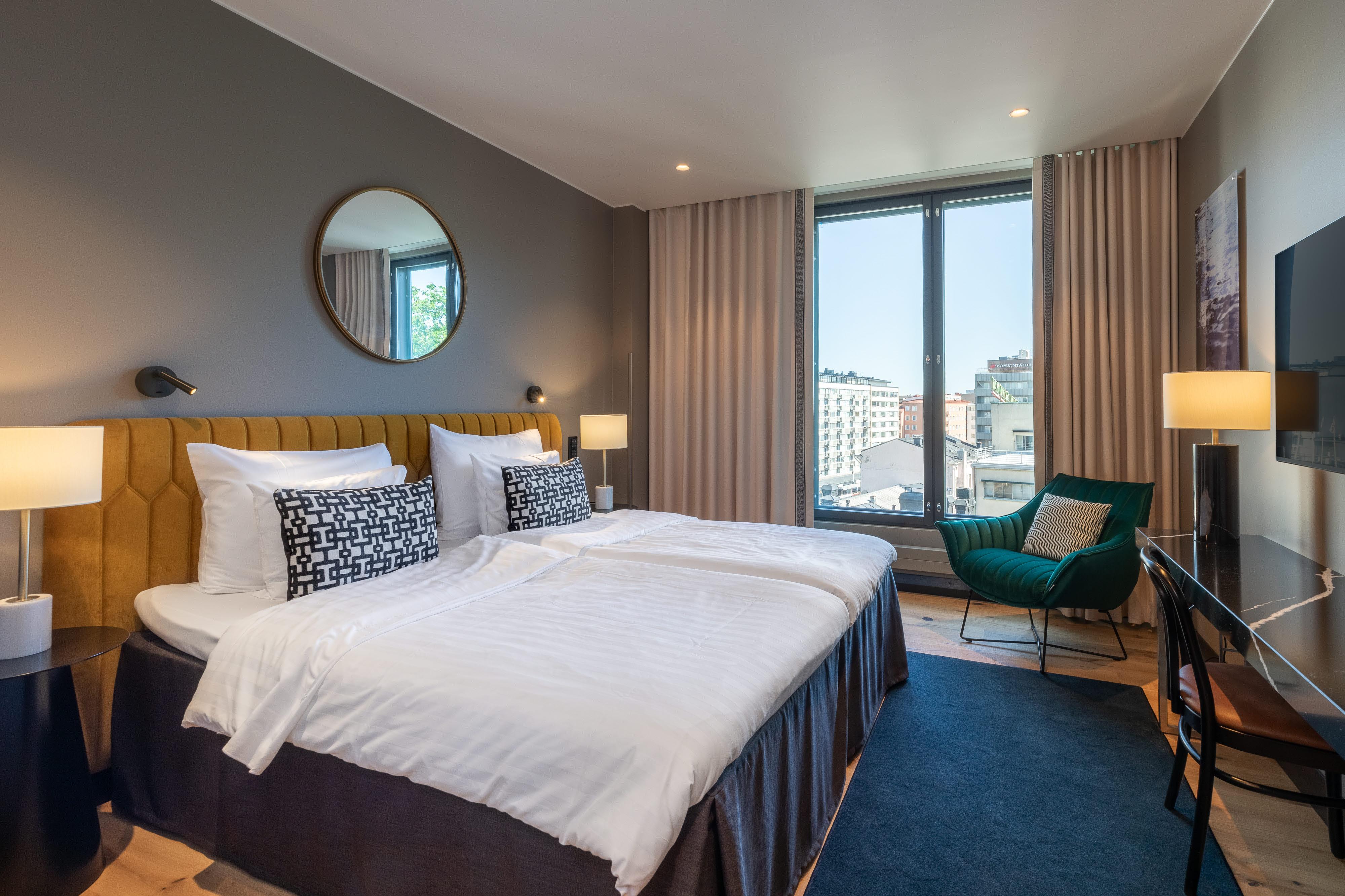 standard king room at scandic hamburger bors in turku