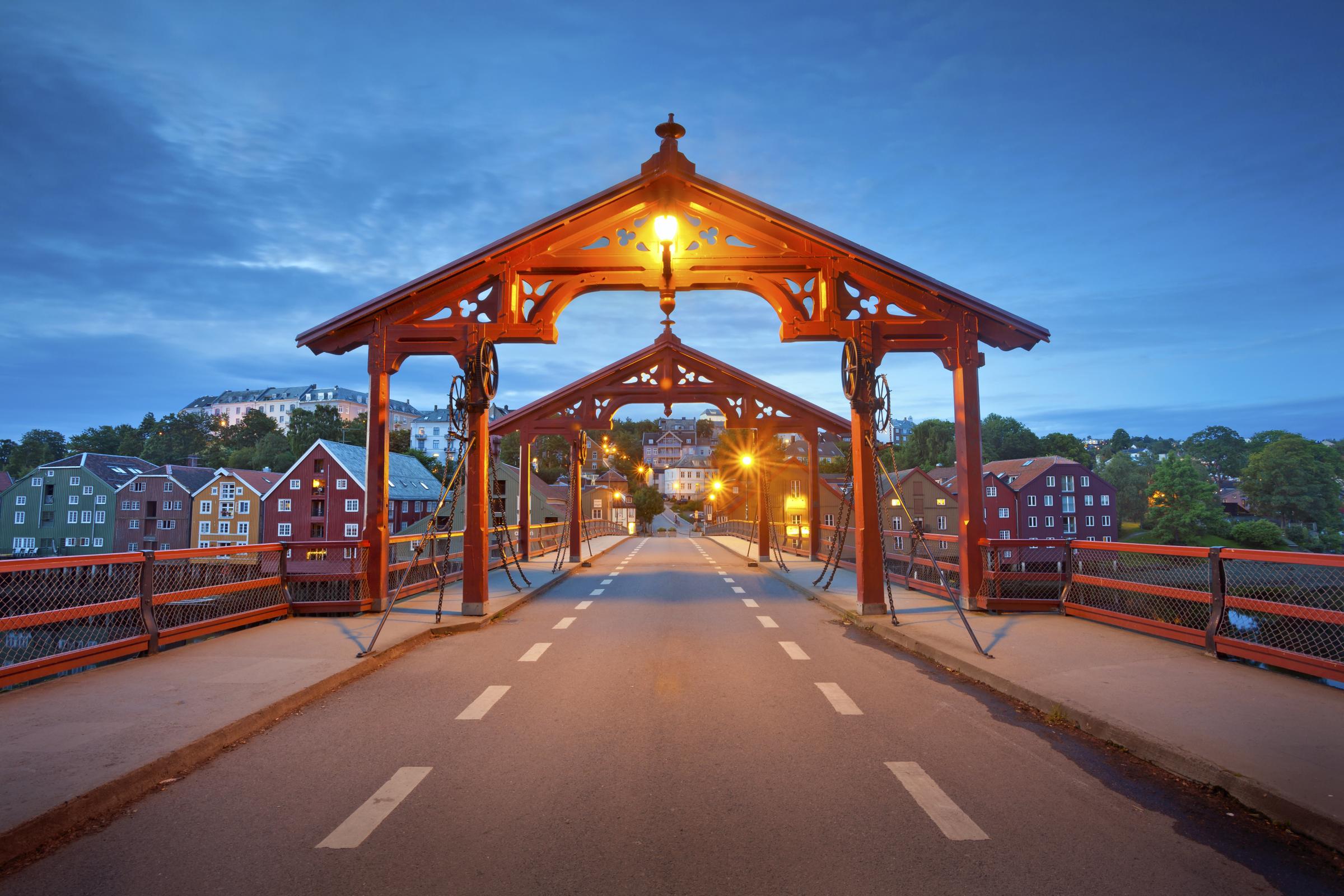 Old Town Bridge between the city and Bakklandet