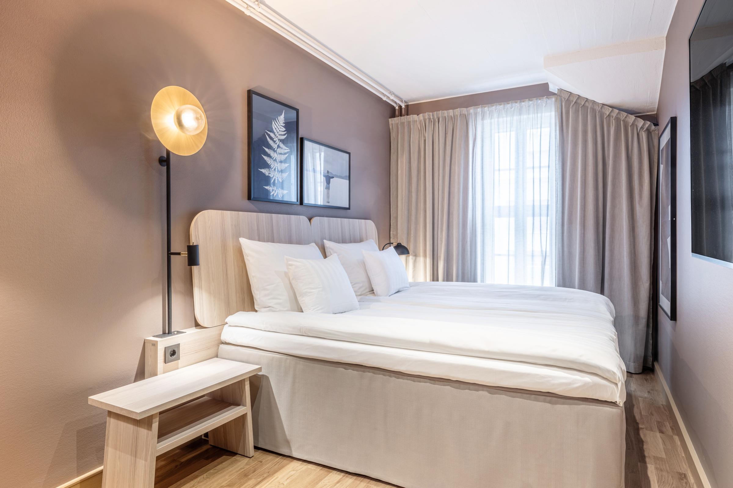 standard room at scandic grand marina